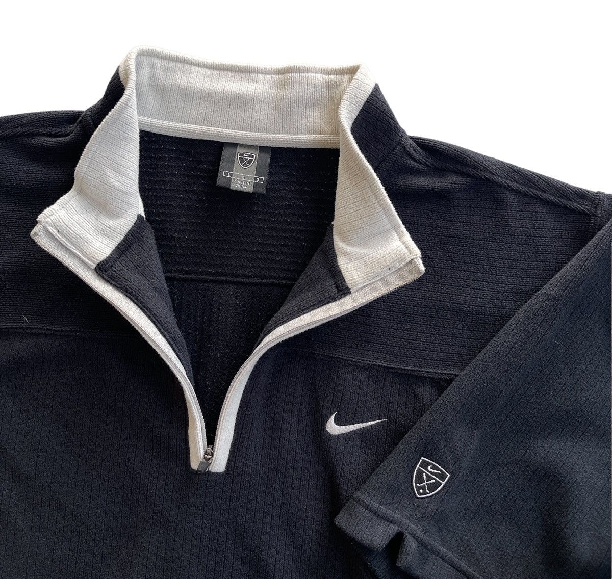 Nike Vintage Nike Golf Tiger Wood Half Zipper Shirts Size US L / EU 52-54 / 3 - 4 Thumbnail