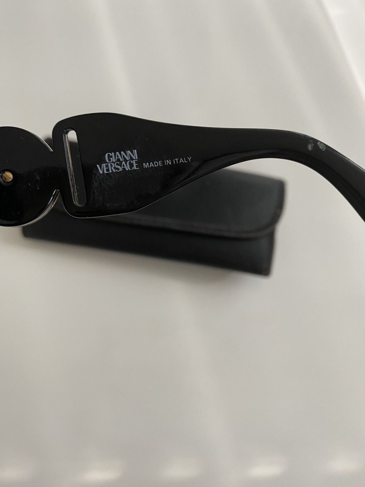 Versace × Vintage VINTAGE GIANNI VERSACE SUNGLASSES AS WORN BY BIGGIE SMALLS Size ONE SIZE - 2 Thumbnail