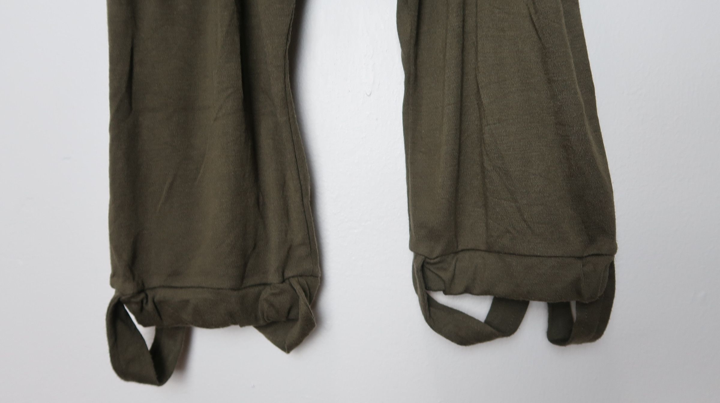 Japanese Brand Lazy Daisy 3rd Quarter Bondage Cargo Sweatpants Pants Size 26" / US 2 / IT 38 - 11 Thumbnail