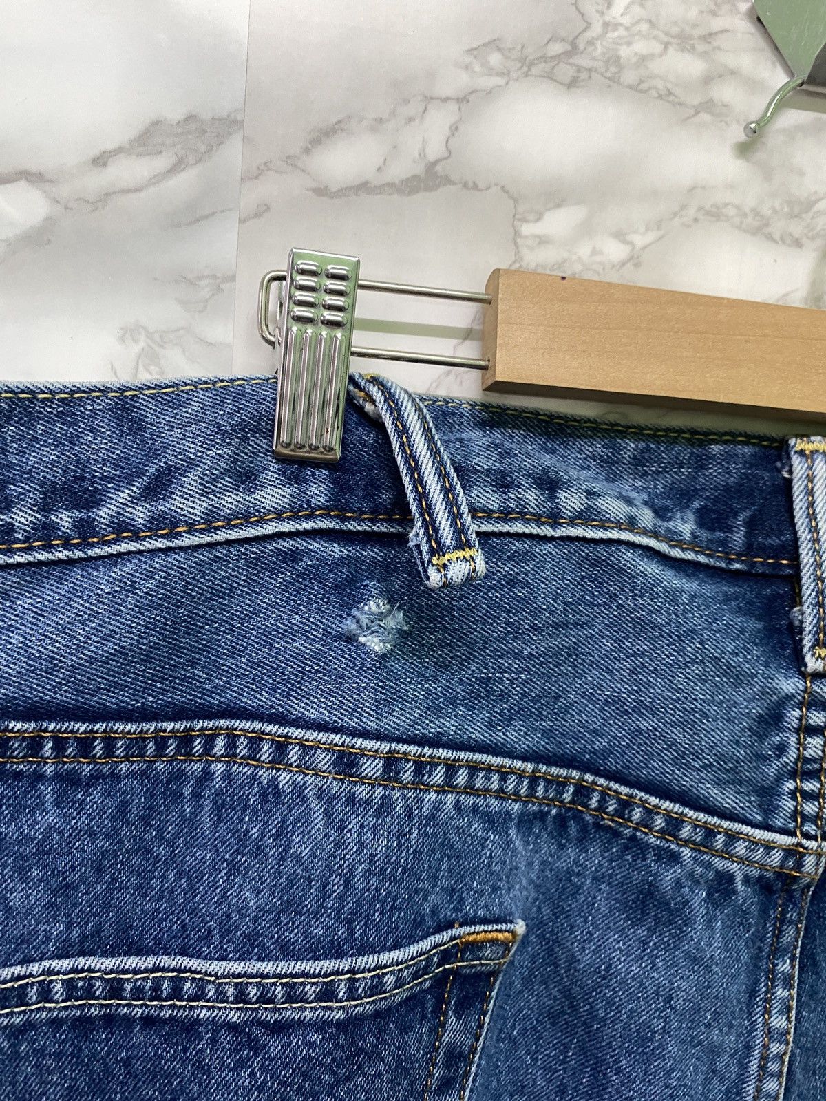 Levi's × Levi's Vintage Clothing × Vintage Levi's 550 Blue Denim Distressed Jeans - L9 Size US 40 / EU 56 - 19 Thumbnail