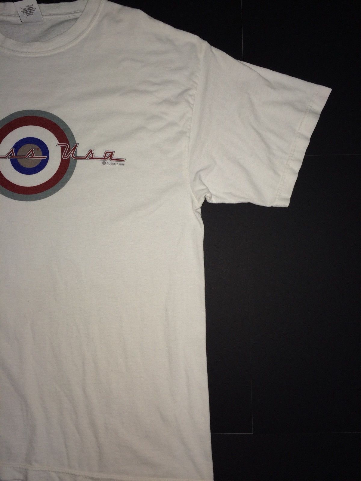 Guess × Vintage Vintage 90’s Guess Usa Copyright 1996 Tshirt Size US L / EU 52-54 / 3 - 6 Thumbnail