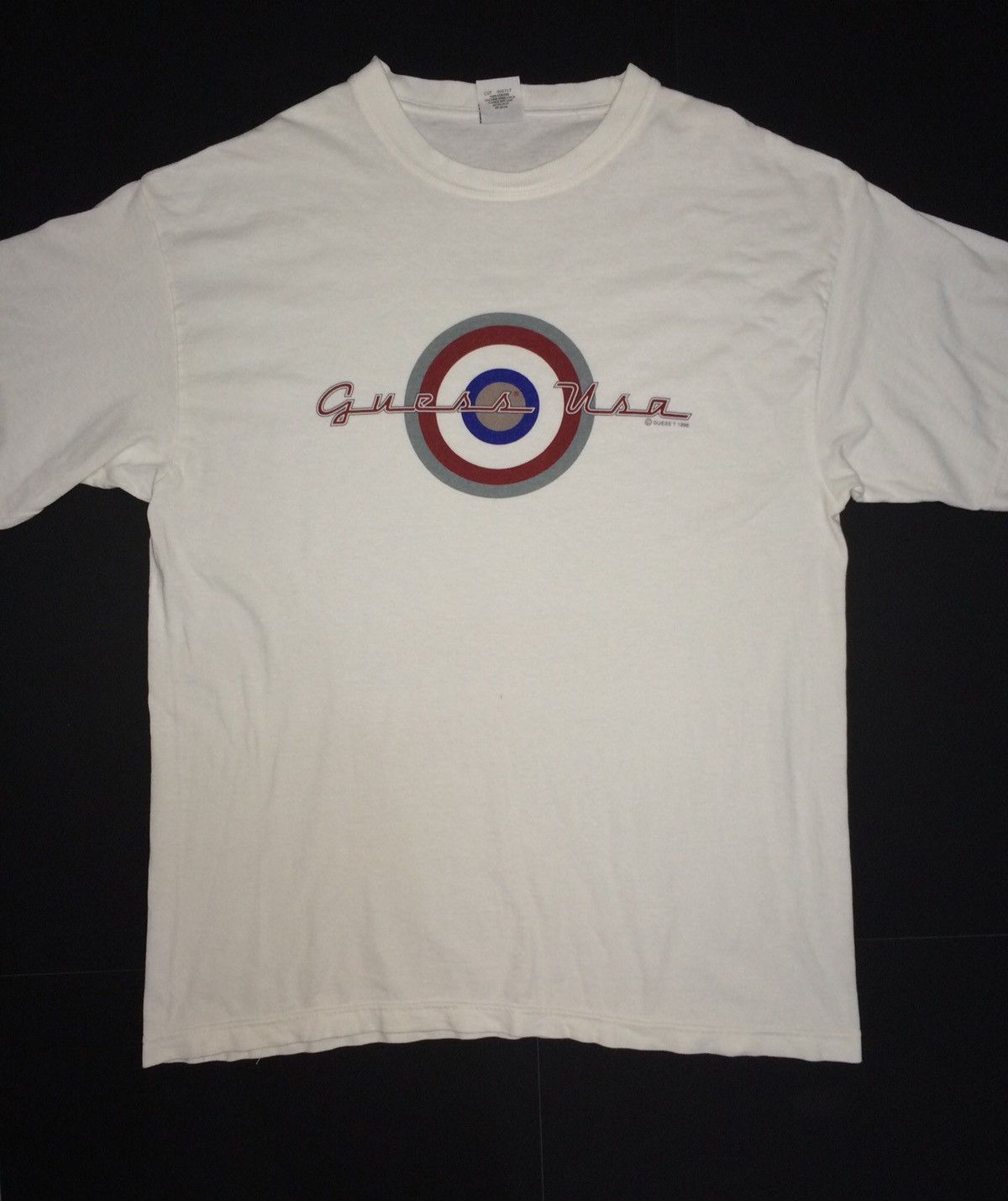 Guess × Vintage Vintage 90’s Guess Usa Copyright 1996 Tshirt Size US L / EU 52-54 / 3 - 1 Thumbnail