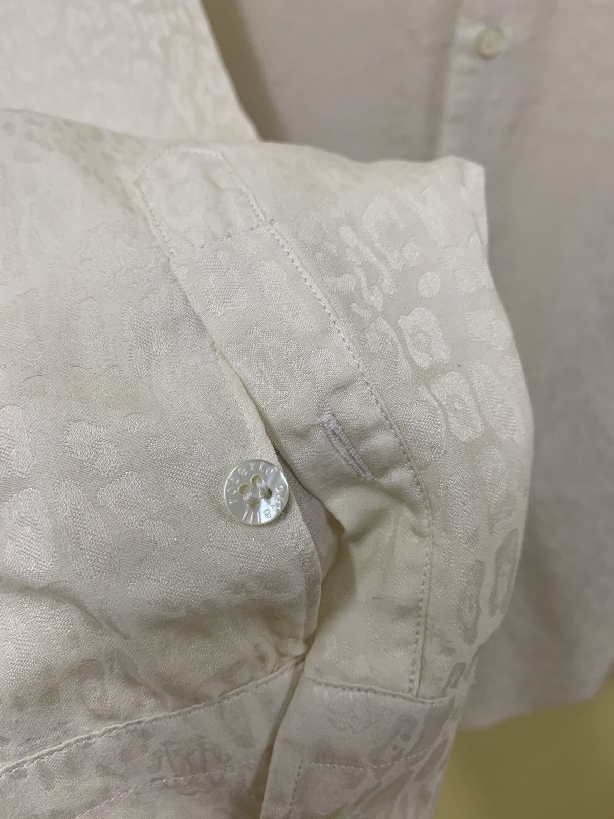Roberto Cavalli Roberto cavalli loepard silk longsleeve button up Size US L / EU 52-54 / 3 - 5 Thumbnail