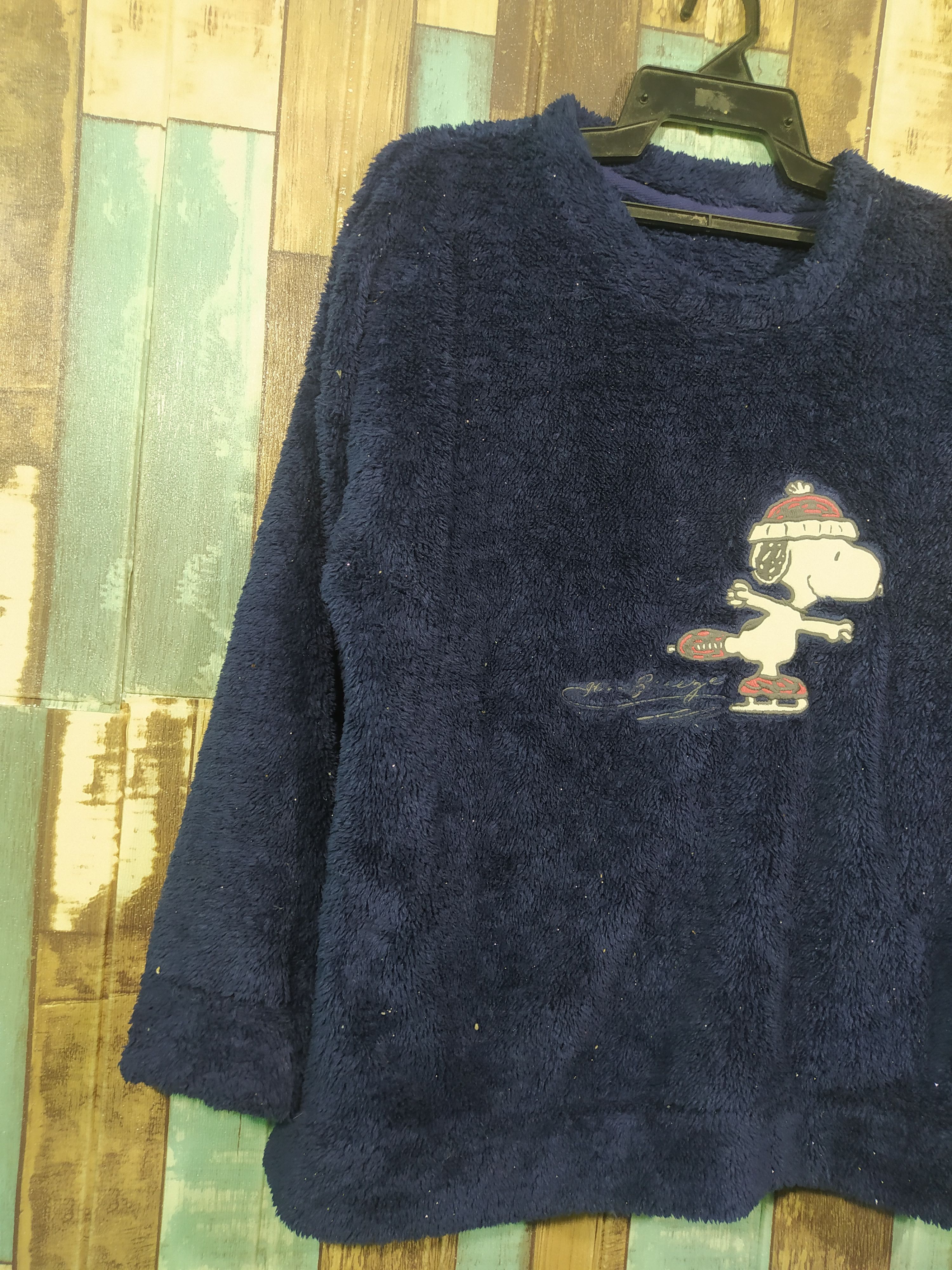 Japanese Brand Japanese brand GU×PEANUT Fleece Blink Sweatshirt Size US L / EU 52-54 / 3 - 4 Thumbnail