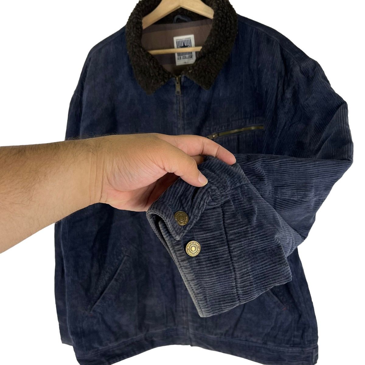 Other VINTAGE CORDUROY JACKET US COLLEGE MILITARY STYLE FASHION Size US L / EU 52-54 / 3 - 4 Thumbnail