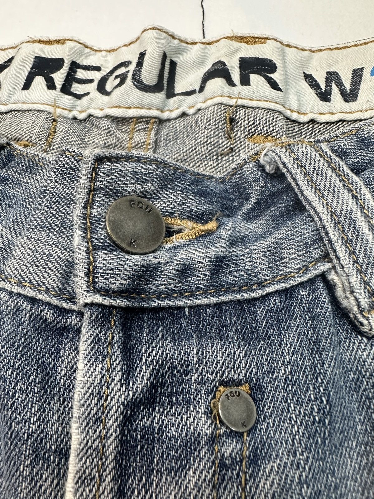 FCUK FCUK twisted denim jeans pants Size US 32 / EU 48 - 13 Thumbnail
