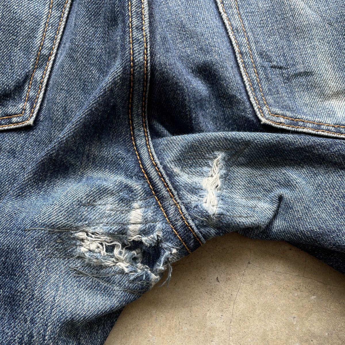 Japanese Brand W33x27🔥 Vintage Japanese Brand Faded Denim Jeans Pants Size US 33 - 9 Thumbnail