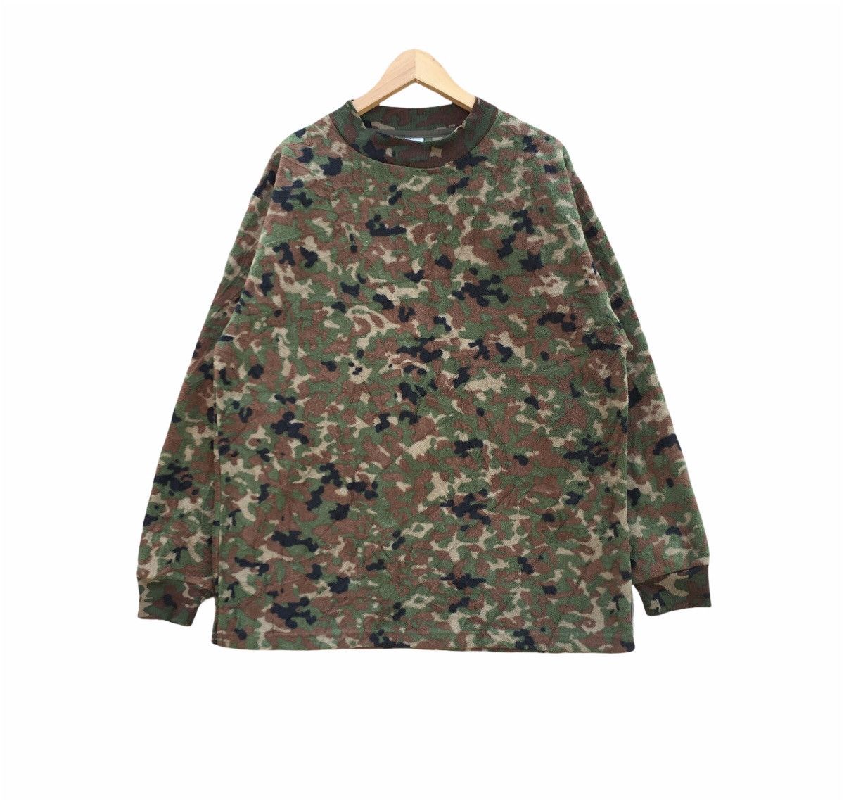 Vintage Vintage Fleece Crew Neck Camo Size US L / EU 52-54 / 3 - 1 Thumbnail