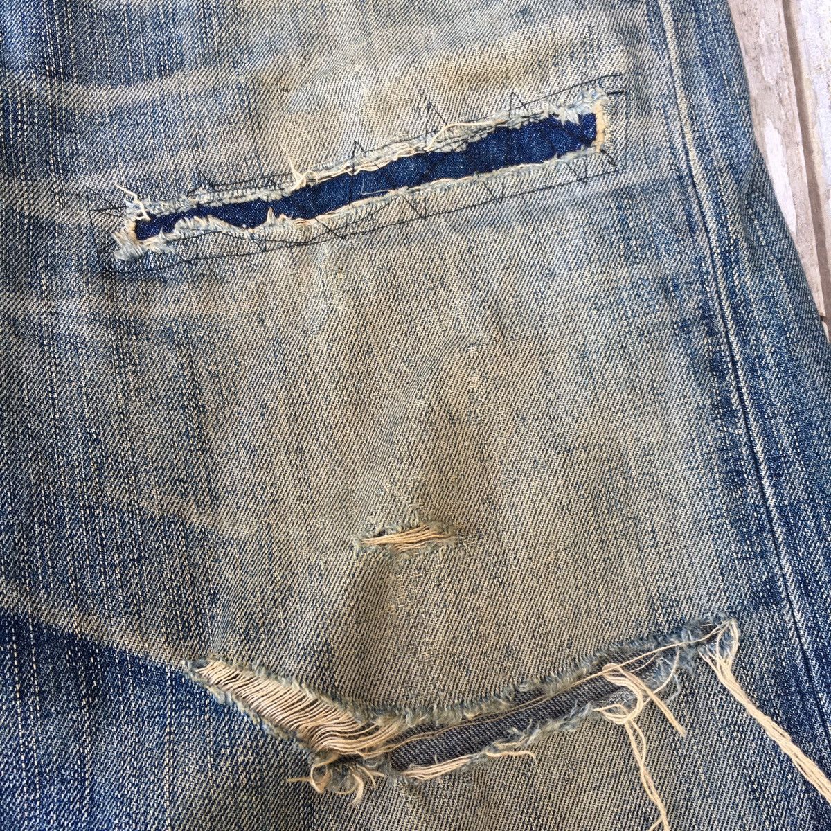 Levi's 💥SICK💥 THRASHED Vintage Levis Denim ERD GRUNGE PANTS Size US 36 / EU 52 - 7 Thumbnail