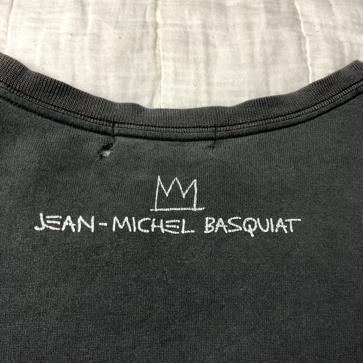 Jean-Michel Basquiat Vintage Thrashed Faded Jean Michel Basquiat T Shirt Size US L / EU 52-54 / 3 - 7 Thumbnail