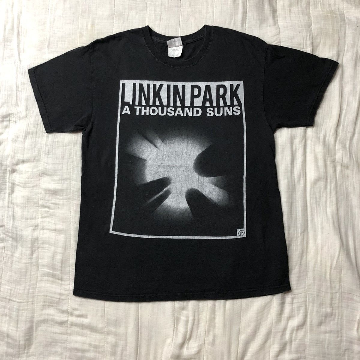 Band Tees Vintage Linkin Park T Shirt Size US L / EU 52-54 / 3 - 2 Thumbnail