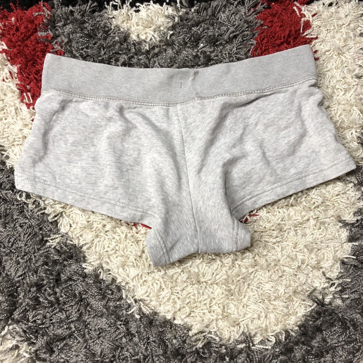 Nike Vintage Nike Short Pants Made In Pakistan Size US 30 / EU 46 - 3 Thumbnail