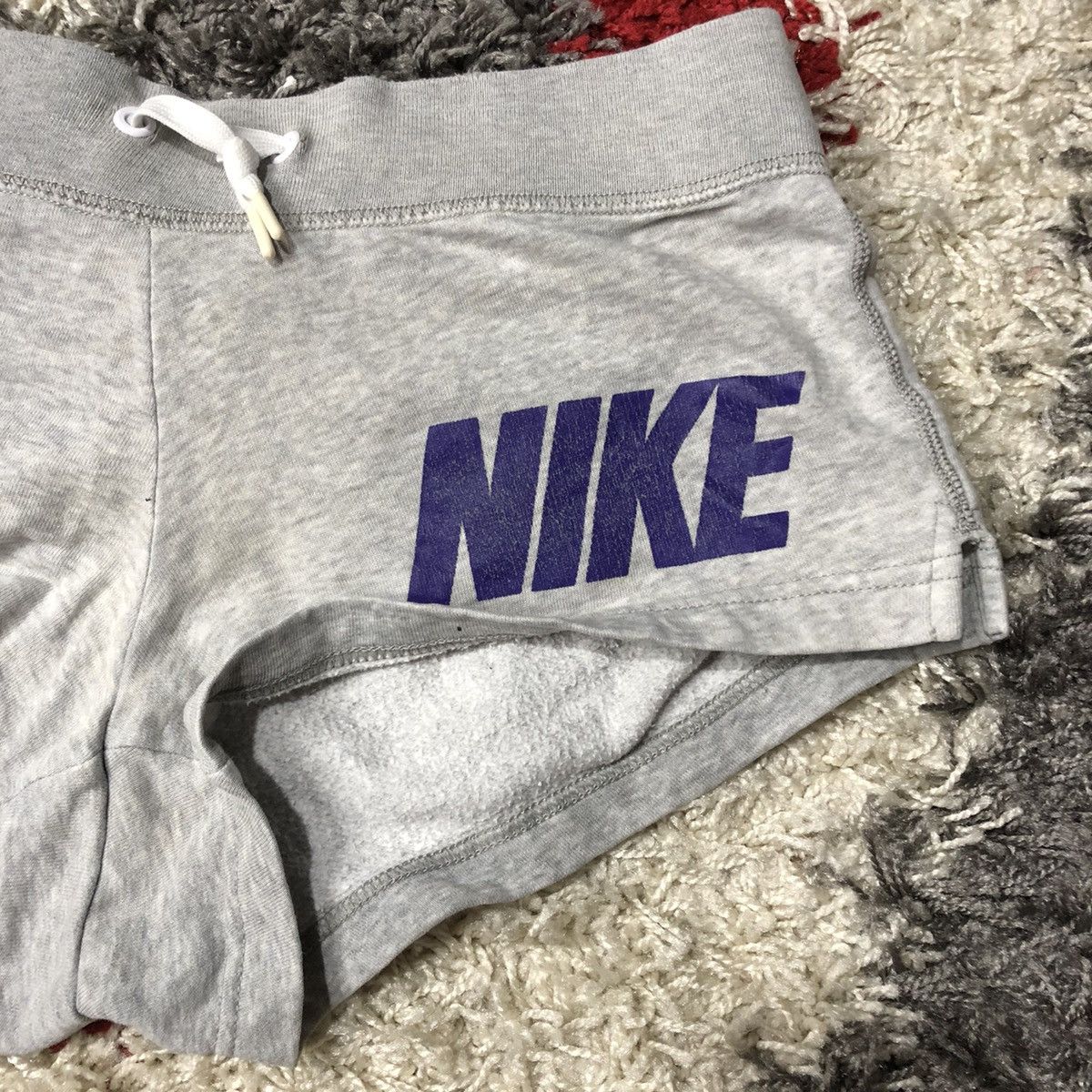 Nike Vintage Nike Short Pants Made In Pakistan Size US 30 / EU 46 - 2 Thumbnail