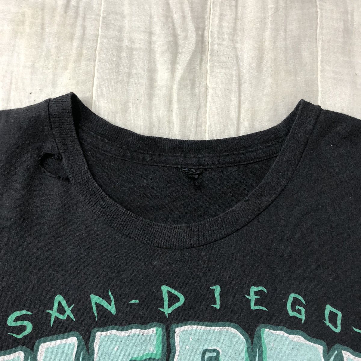 Band Tees Thrashed Faded Pierce The Veil Band T Shirt Size US S / EU 44-46 / 1 - 7 Thumbnail