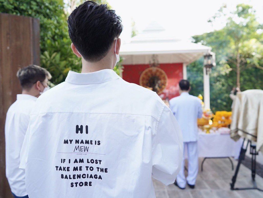 Balenciaga Balenciaga “My Name Is…” Shirt Size US M / EU 48-50 / 2 - 5 Thumbnail