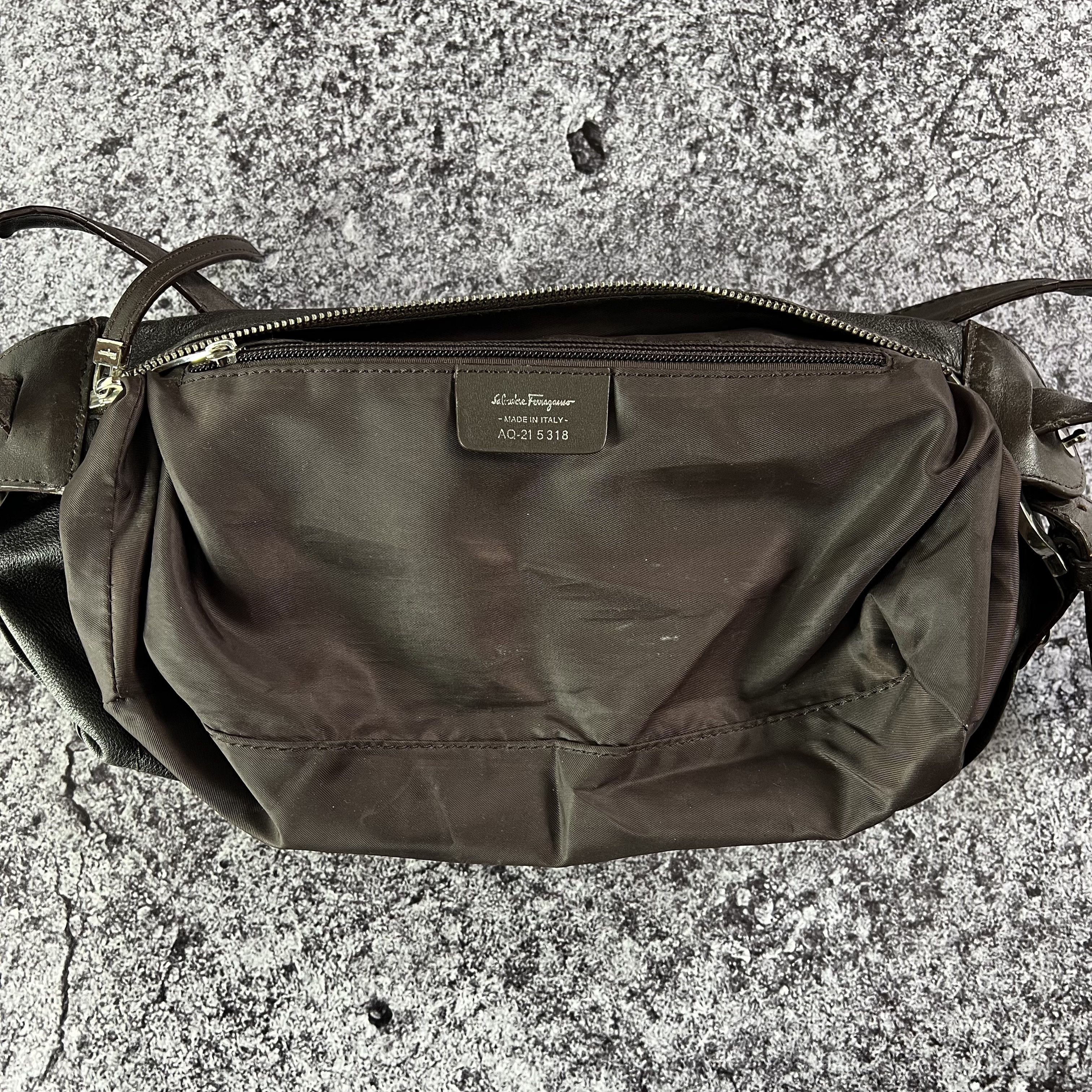 Salvatore Ferragamo Salvatore Ferragamo Handle Bags Leather Made in Italy Size ONE SIZE - 19 Thumbnail