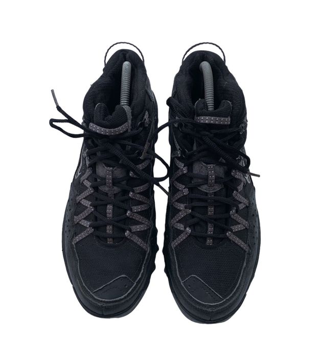 acg gore tex shoes