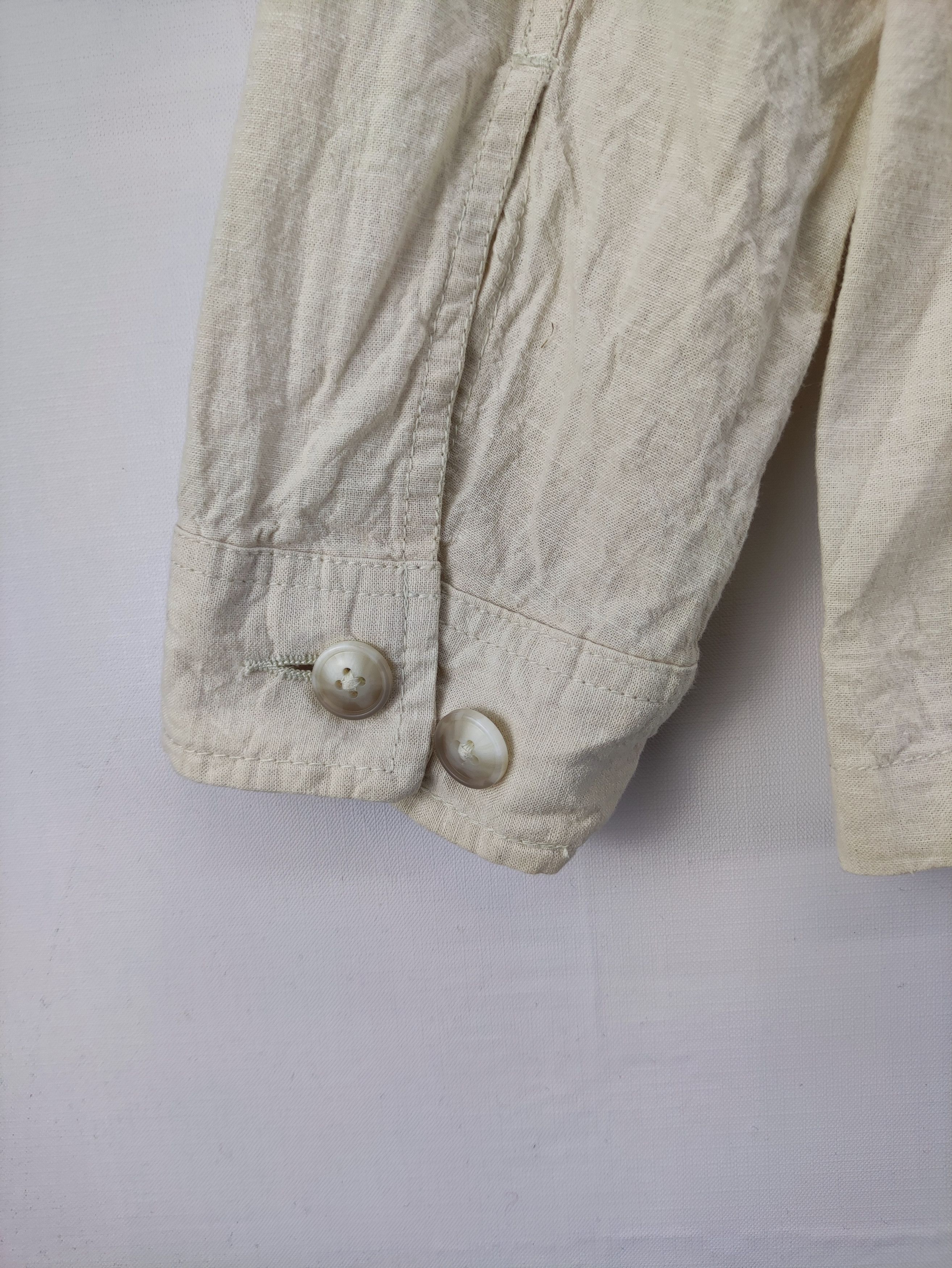 Uniqlo Vintage Uniqlo Shirt Button Up Size US L / EU 52-54 / 3 - 9 Thumbnail