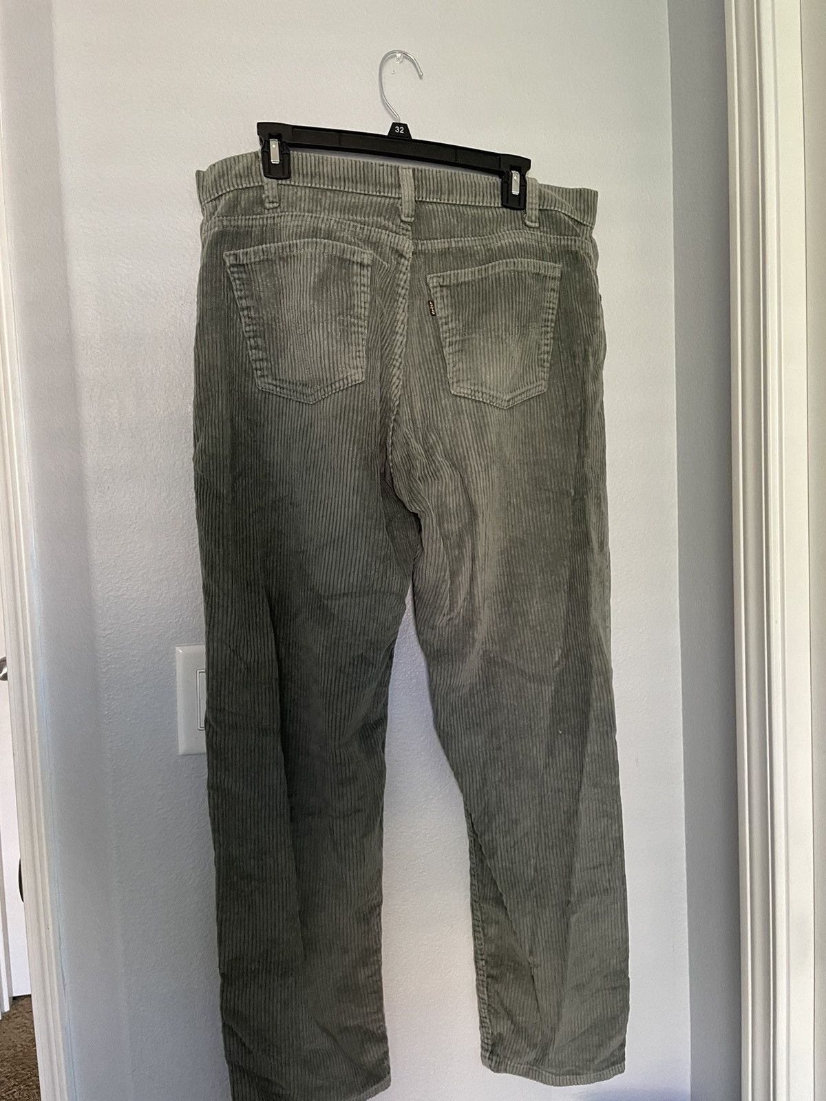 Levi's × Vintage Vintage Levi Black Tab Corduroy Pants 550/ Size US 35 - 4 Thumbnail
