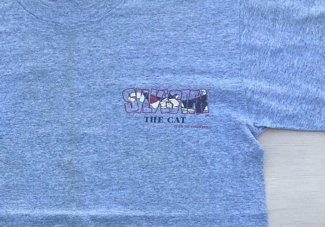 Cartoon Network × Vintage Vintage Tee looney tunes ( A 14 ) Size US L / EU 52-54 / 3 - 4 Thumbnail