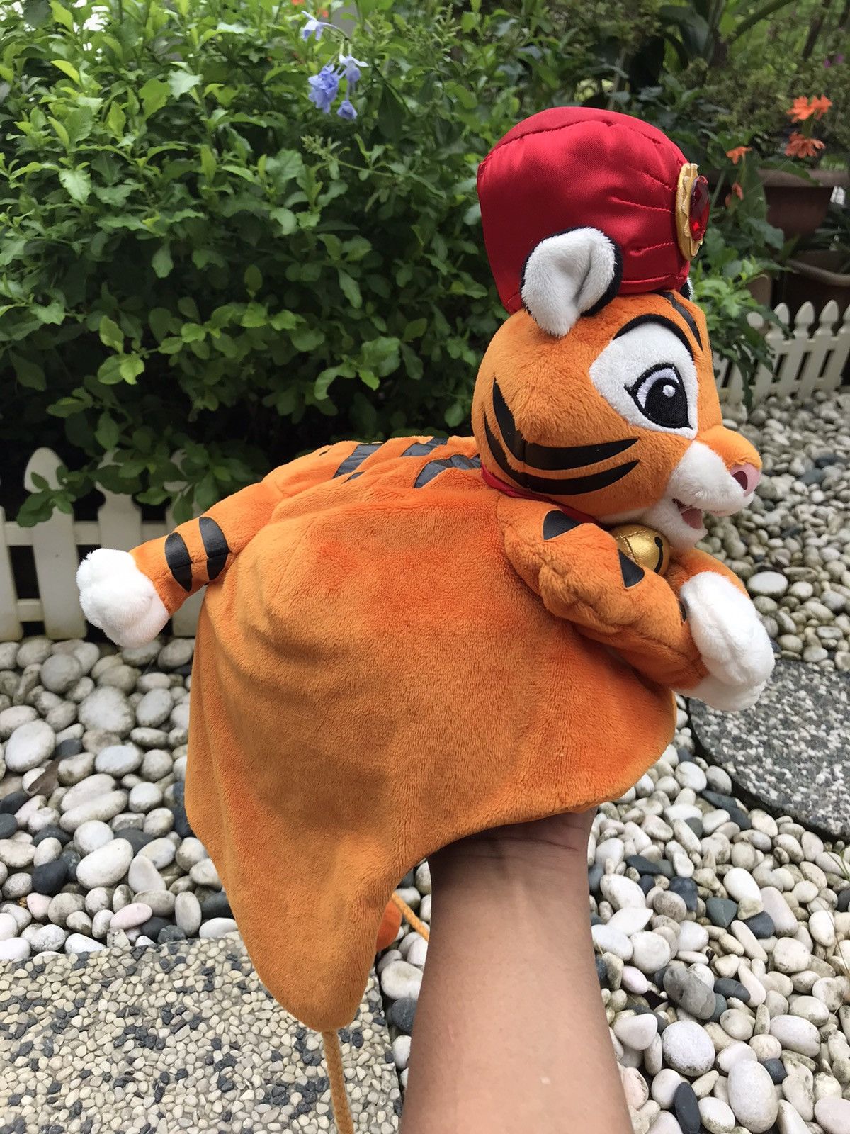 Disney × Japanese Brand AUTHENTIC ALADDIN CHANDU FAUX FUR FLAPS CAP HAT Size ONE SIZE - 5 Thumbnail