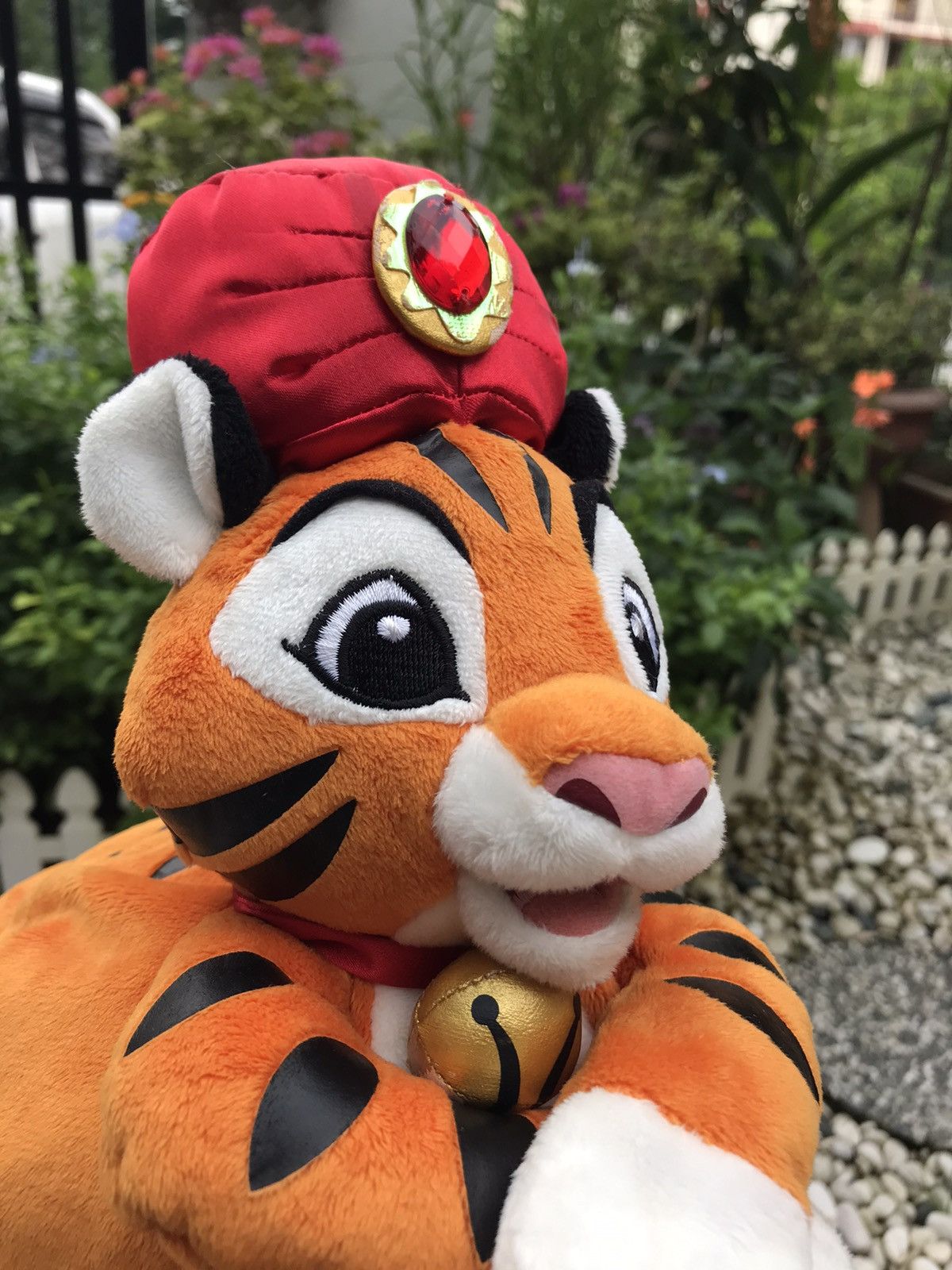 Disney × Japanese Brand AUTHENTIC ALADDIN CHANDU FAUX FUR FLAPS CAP HAT Size ONE SIZE - 2 Thumbnail