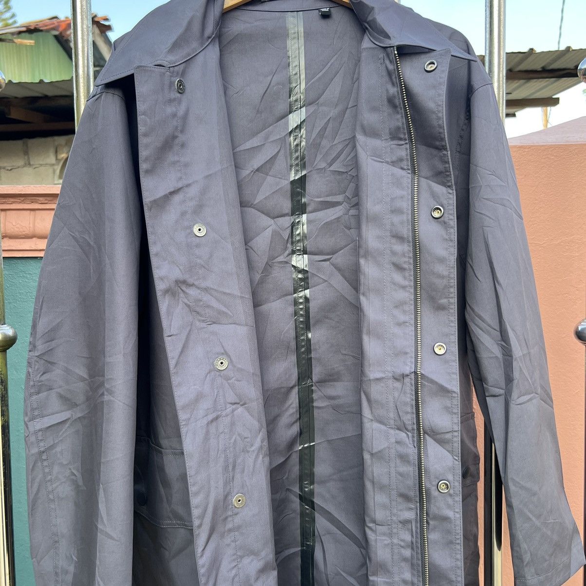 Christophe Lemaire × Lemaire × Uniqlo Lemaire Blocktech Oversized Raincoat Uniqlo U Gorpcore Size US XL / EU 56 / 4 - 6 Thumbnail