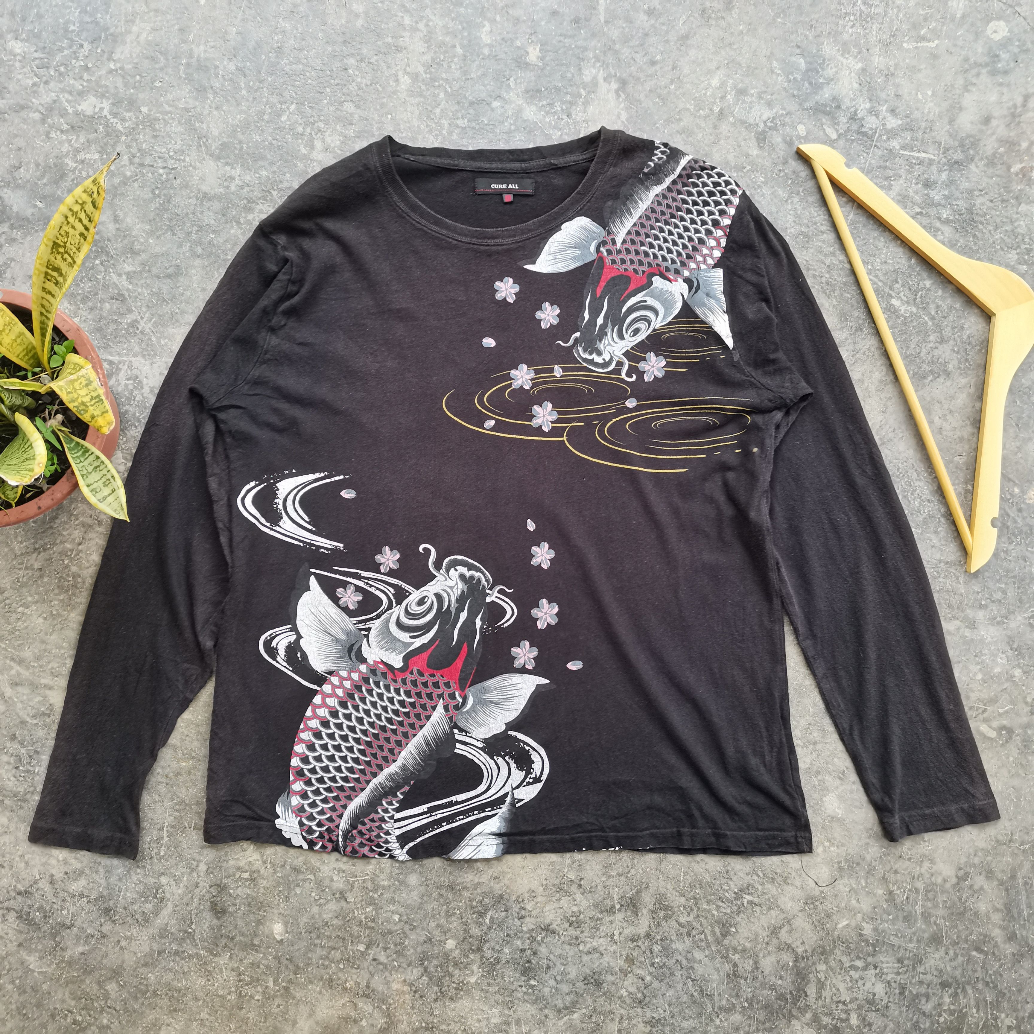 Japanese Brand Vintage Sukajan KOI FISH Sun Faded Long Sleeve Tshirt Size US XL / EU 56 / 4 - 3 Thumbnail