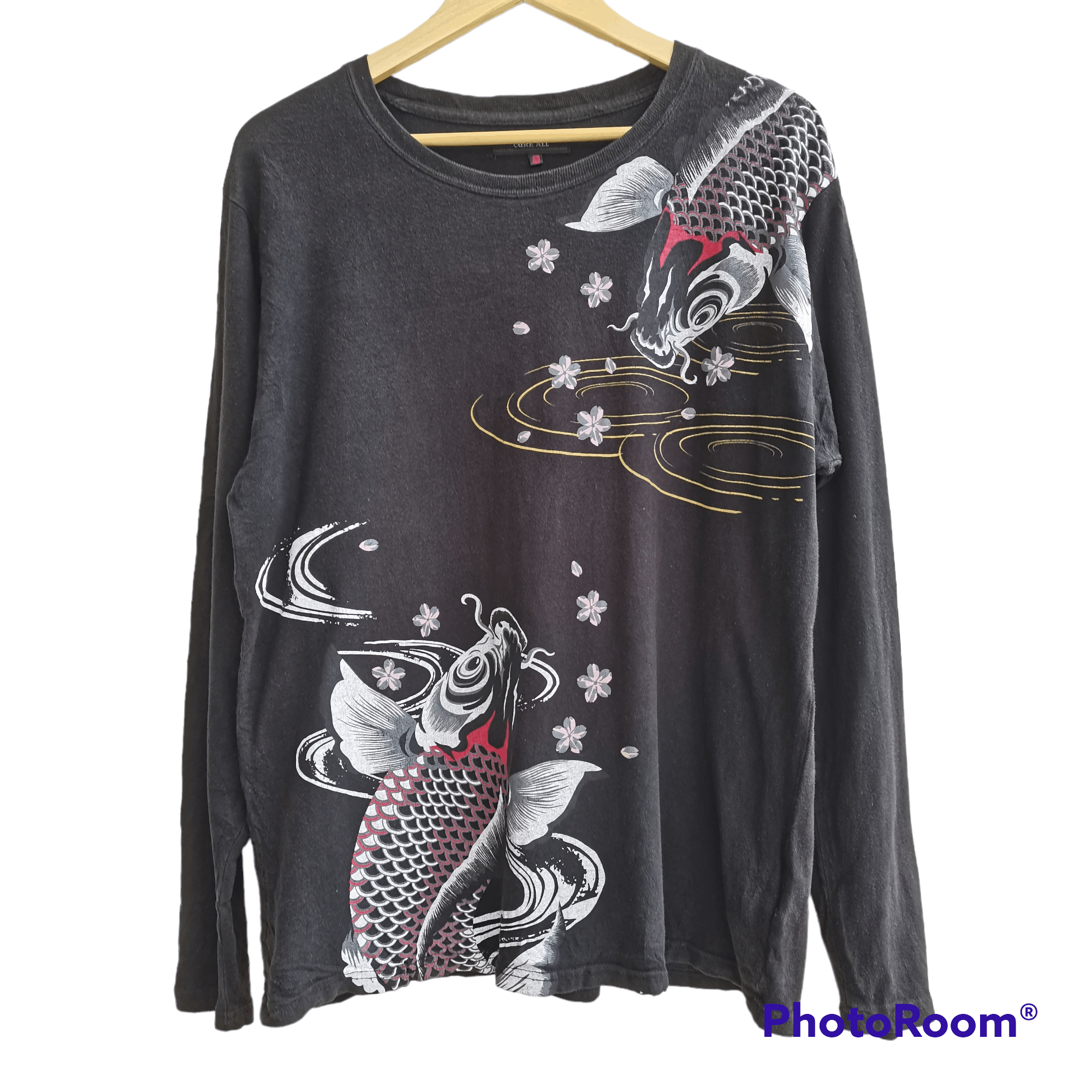 Japanese Brand Vintage Sukajan KOI FISH Sun Faded Long Sleeve Tshirt Size US XL / EU 56 / 4 - 1 Thumbnail