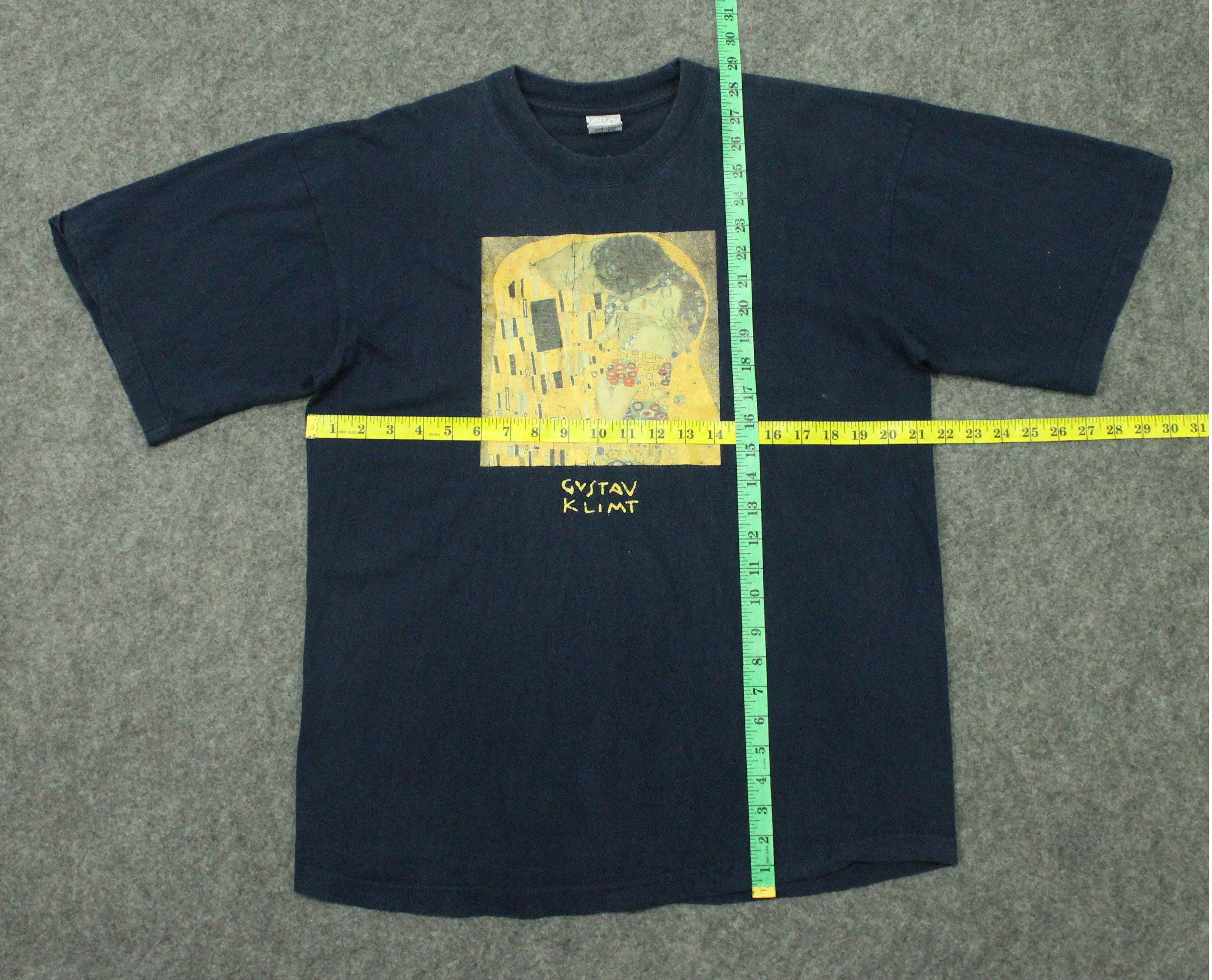 Vintage Vintage GUSTAV KLIMT T Shirt Europe Distressed Printed Size US L / EU 52-54 / 3 - 19 Thumbnail