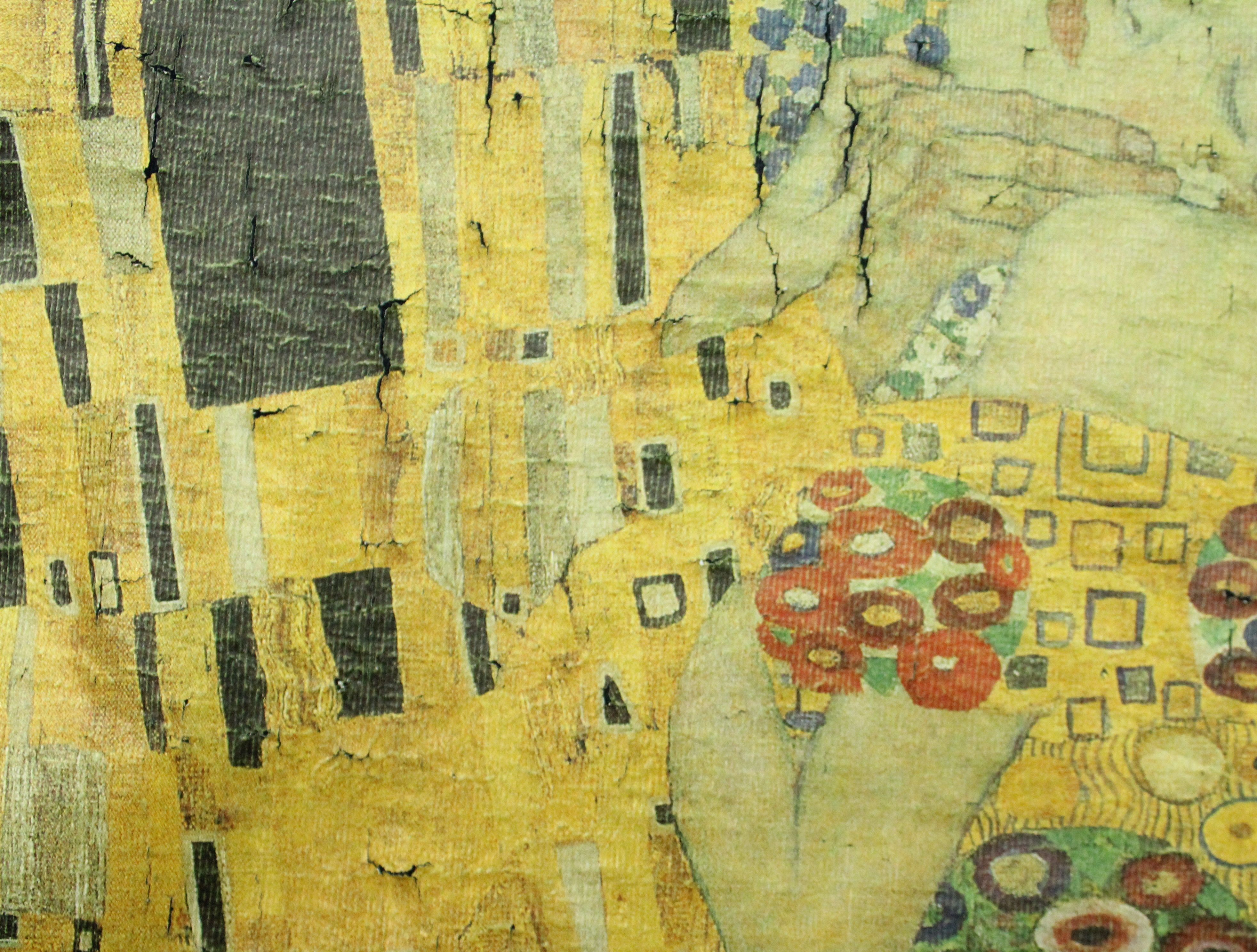 Vintage Vintage GUSTAV KLIMT T Shirt Europe Distressed Printed Size US L / EU 52-54 / 3 - 13 Thumbnail