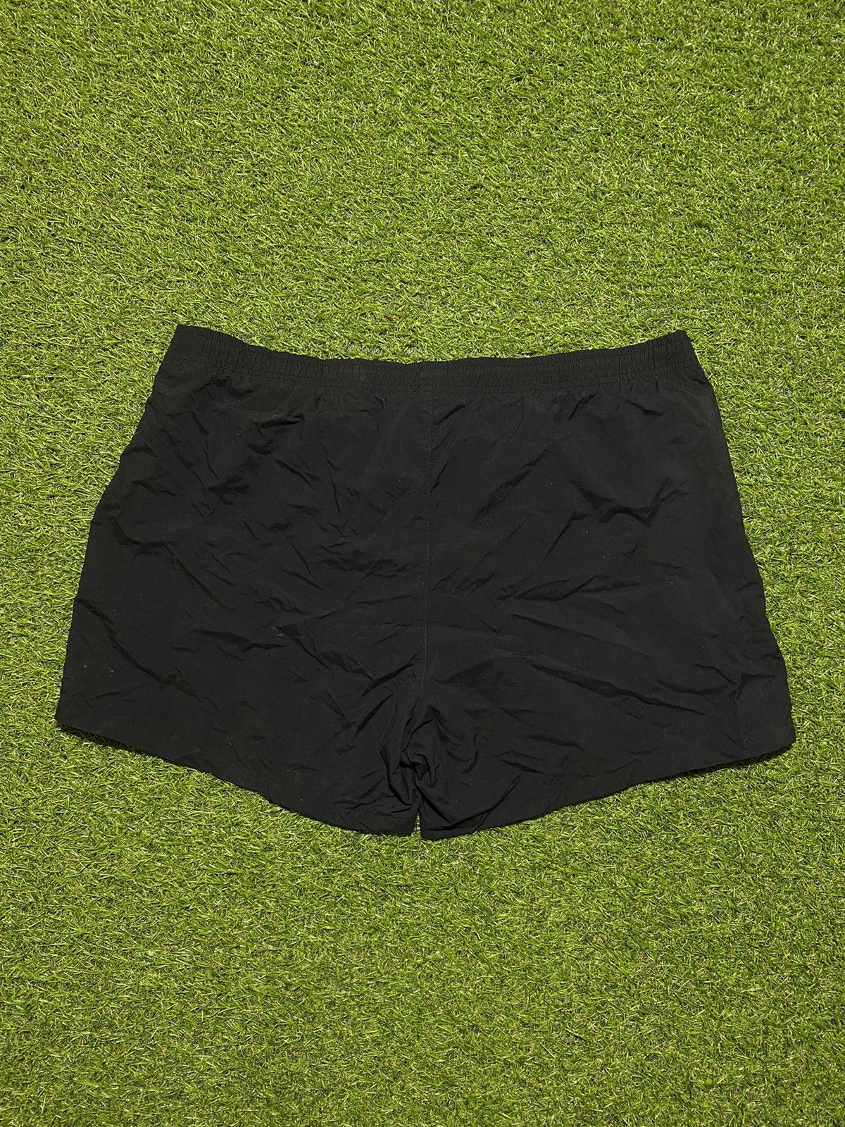 Hugo Boss Vintage Hugo Boss shorts streetwear y2k casual style size L Size US 34 / EU 50 - 3 Thumbnail