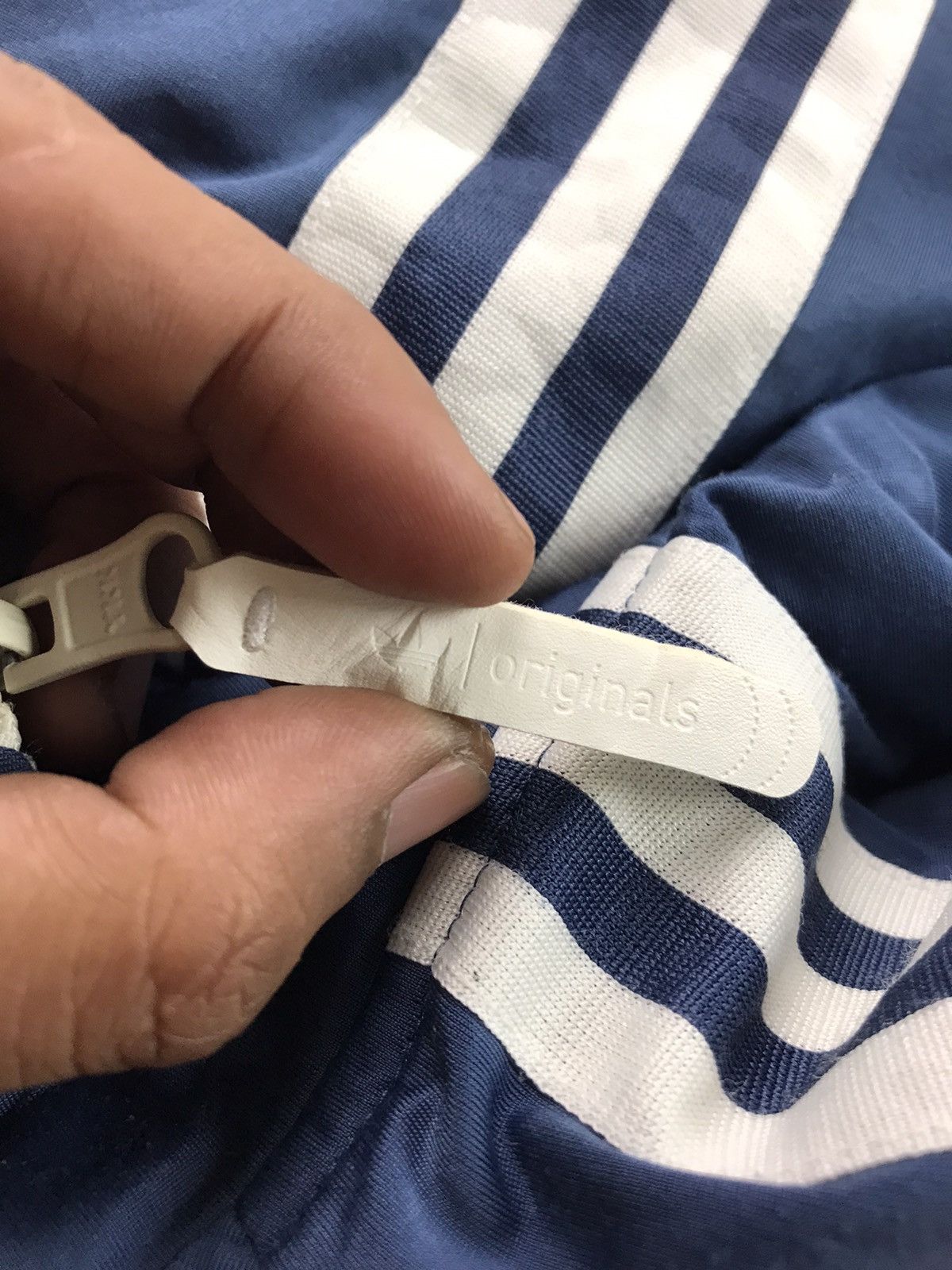 Adidas 🔥ADIDAS REVERSIBLE JACKET ZIPPER Size US M / EU 48-50 / 2 - 8 Thumbnail