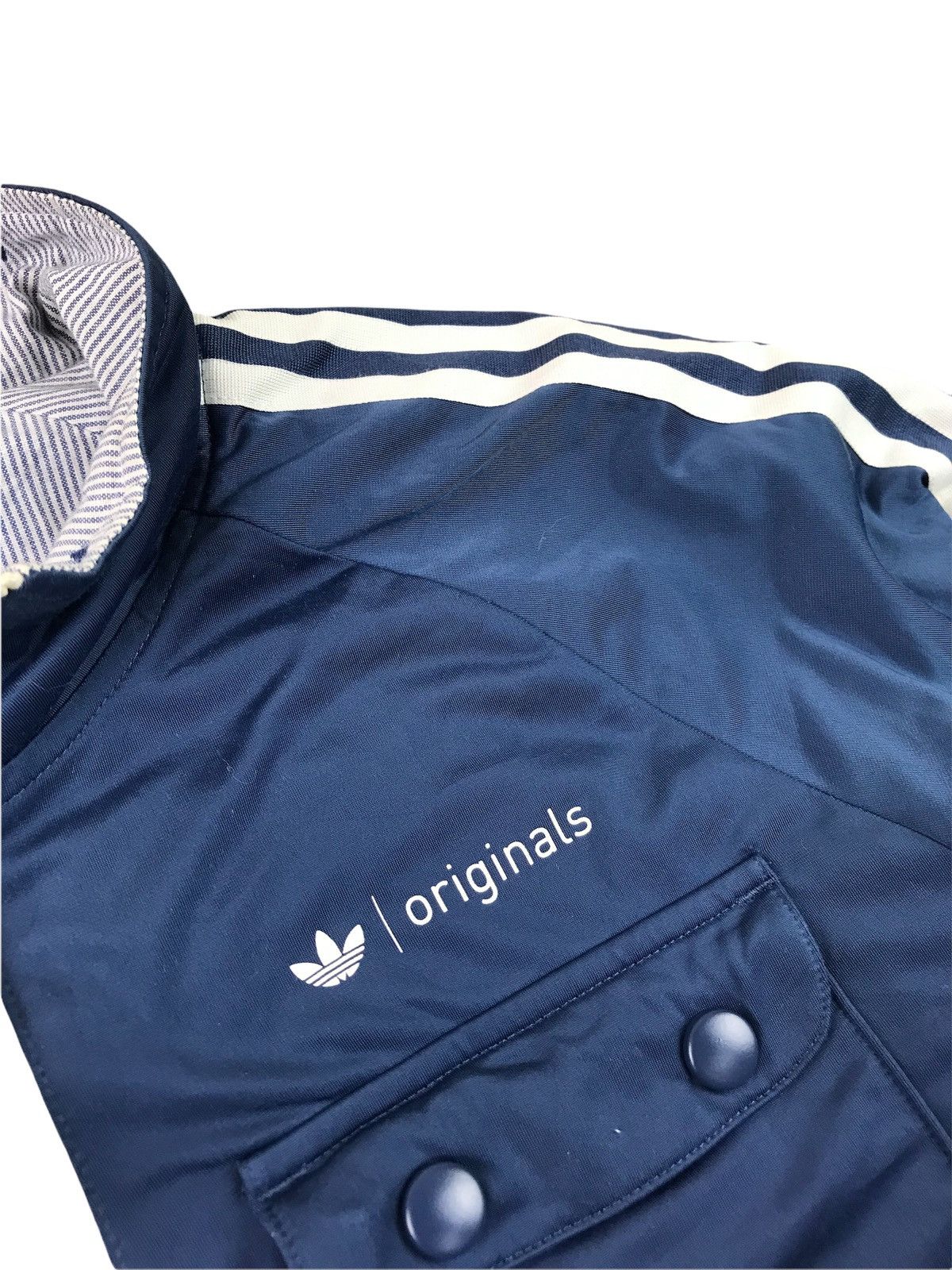 Adidas 🔥ADIDAS REVERSIBLE JACKET ZIPPER Size US M / EU 48-50 / 2 - 7 Thumbnail