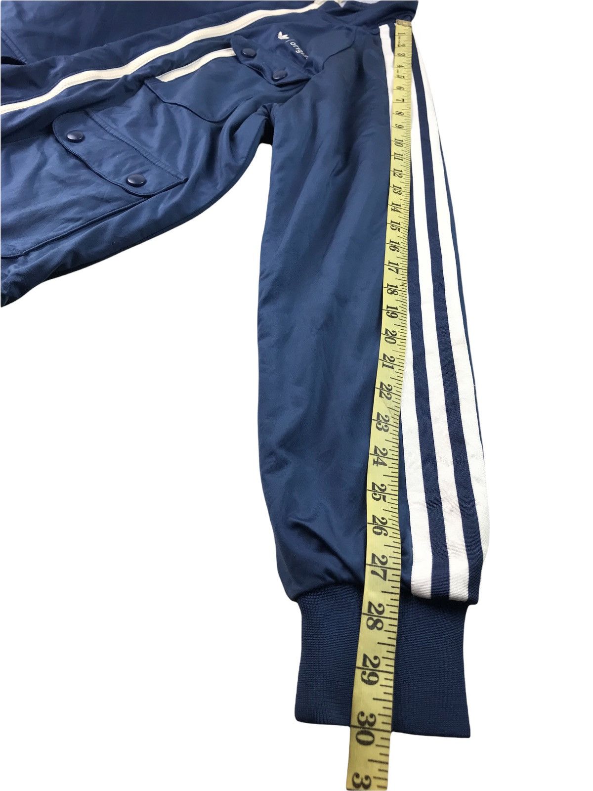 Adidas 🔥ADIDAS REVERSIBLE JACKET ZIPPER Size US M / EU 48-50 / 2 - 19 Thumbnail