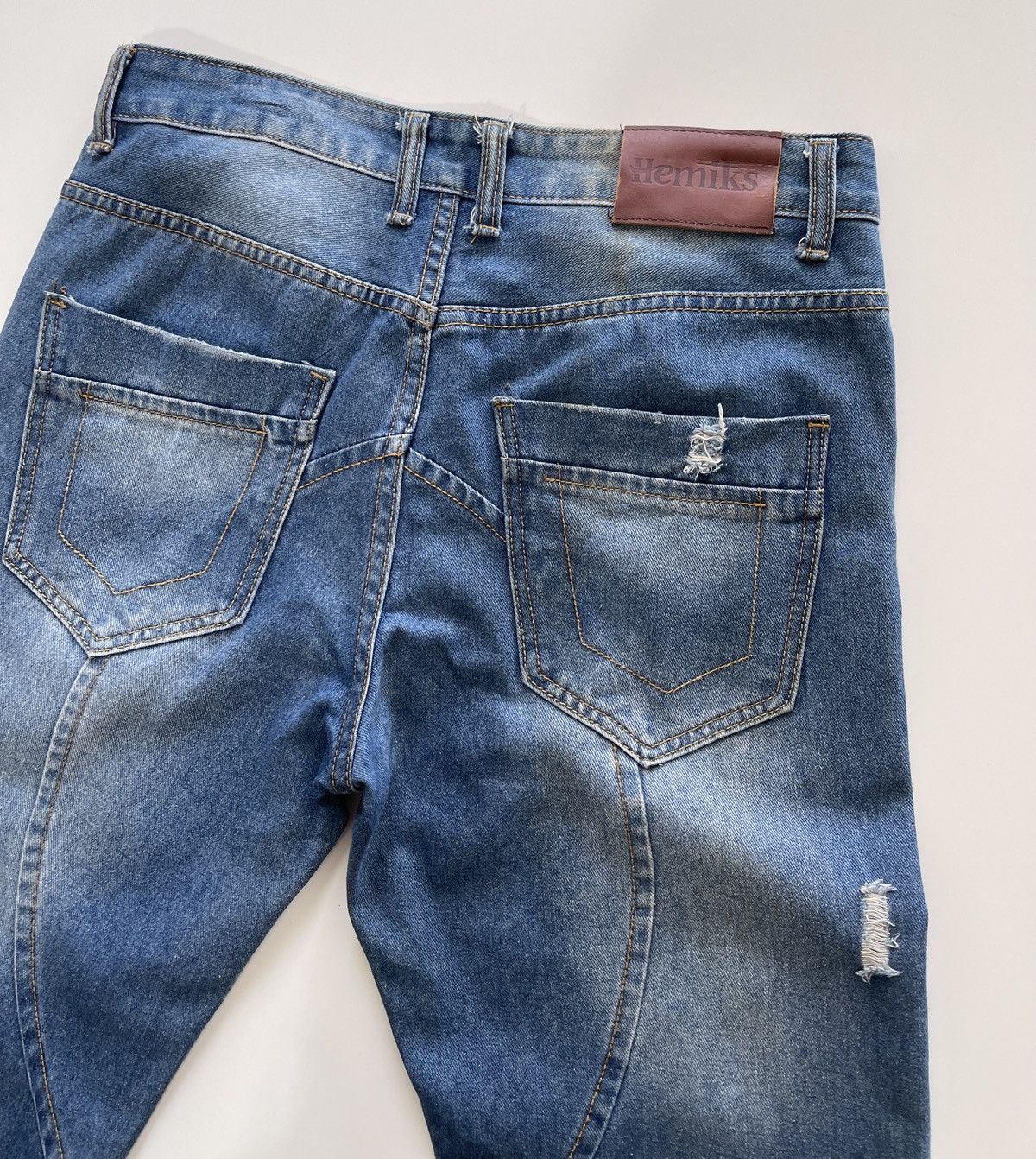 Japanese Brand Hemiks Distressed Blue Denim Size US 33 - 11 Thumbnail