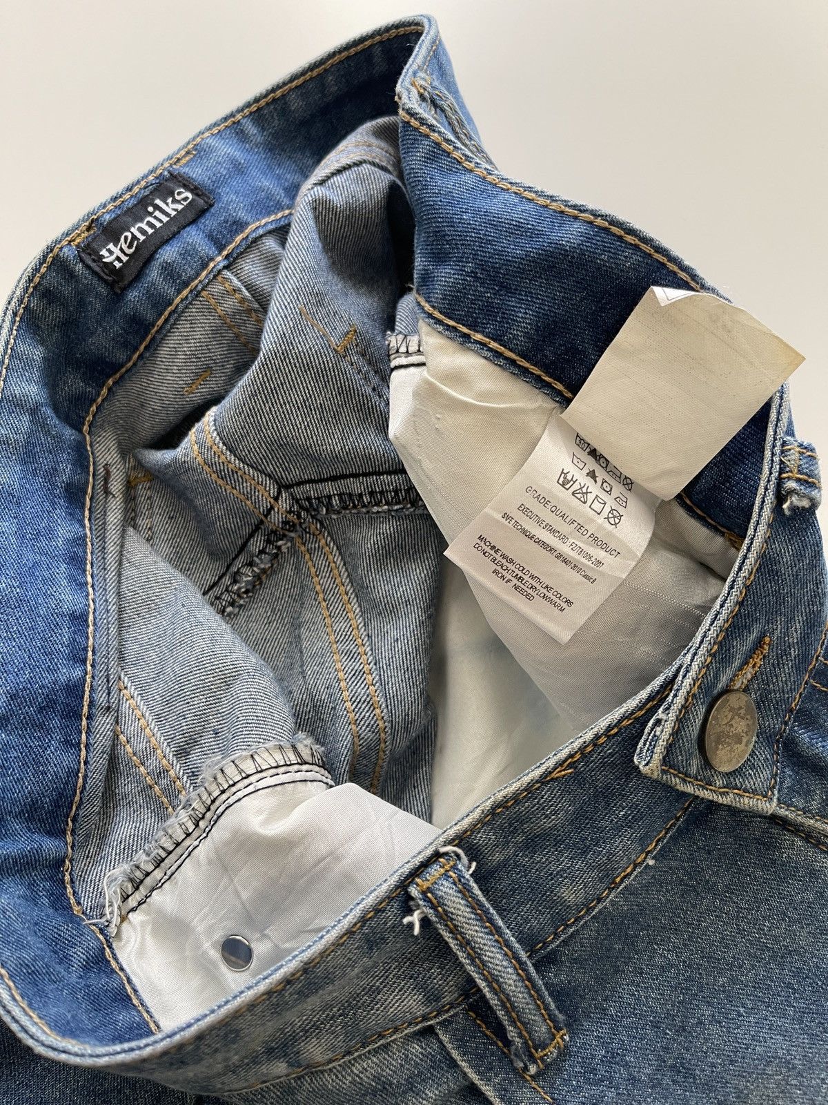Japanese Brand Hemiks Distressed Blue Denim Size US 33 - 12 Thumbnail