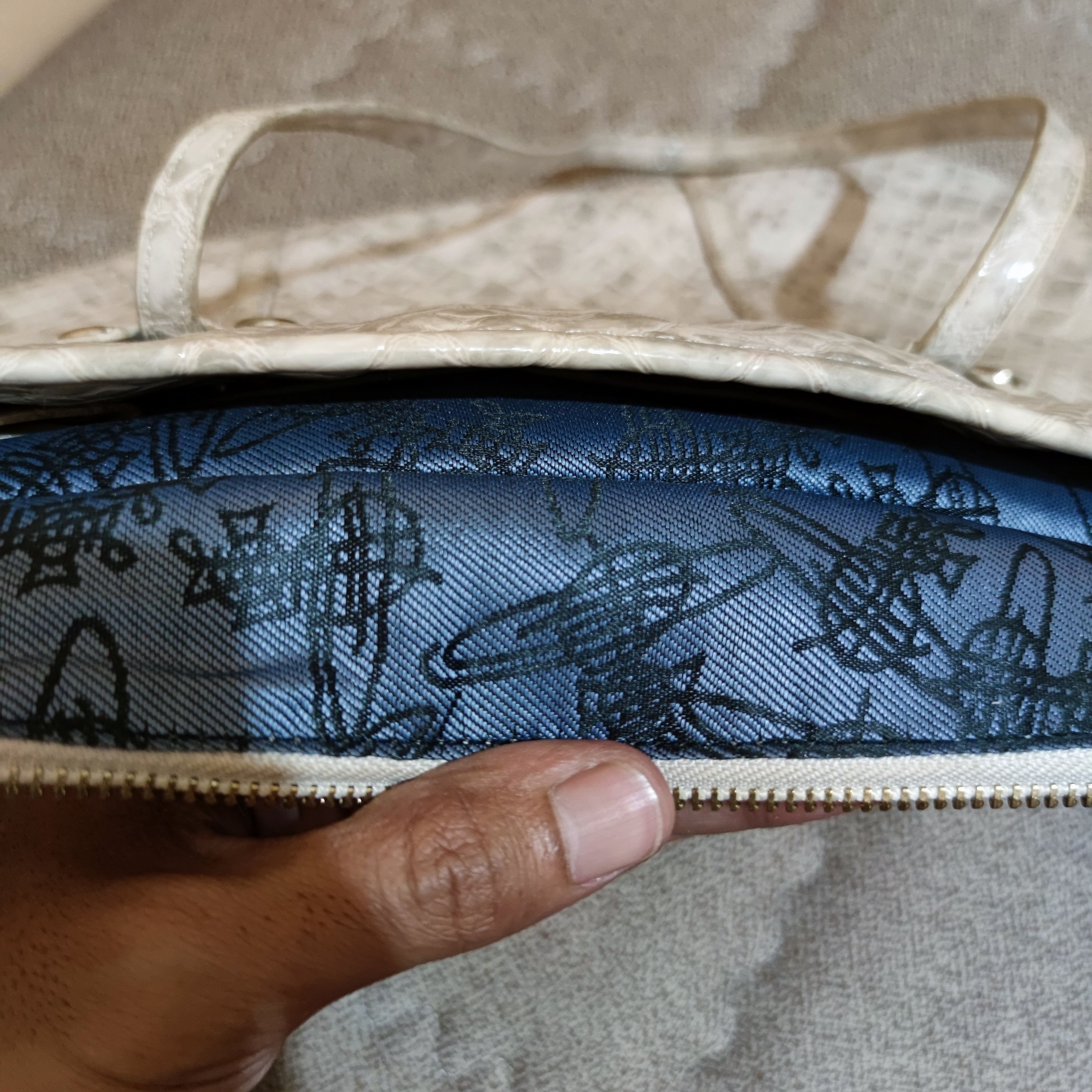 Vivienne Westwood Viviene Westwood Snake Leather Handbag Size ONE SIZE - 7 Thumbnail