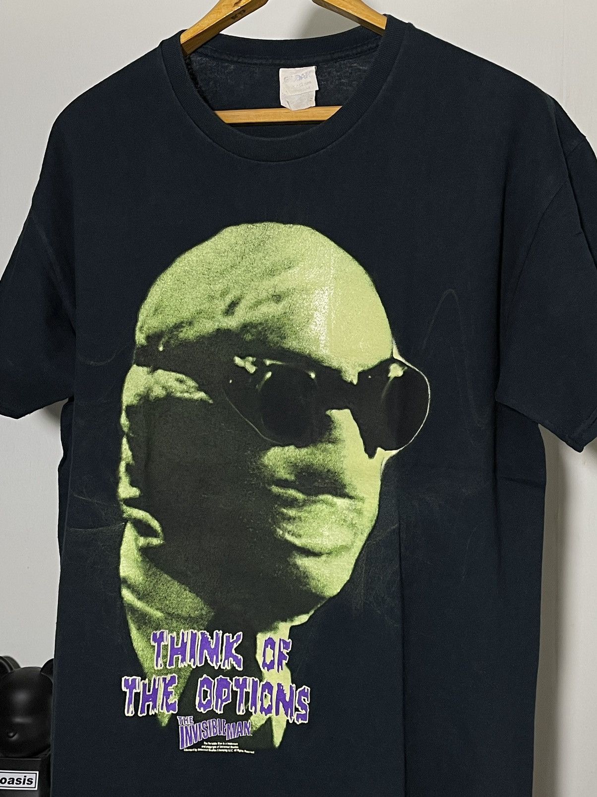 Expert Horror VINTAGE 00s THE INVISIBLE MAN MOVIE T-SHIRT Size US L / EU 52-54 / 3 - 2 Thumbnail