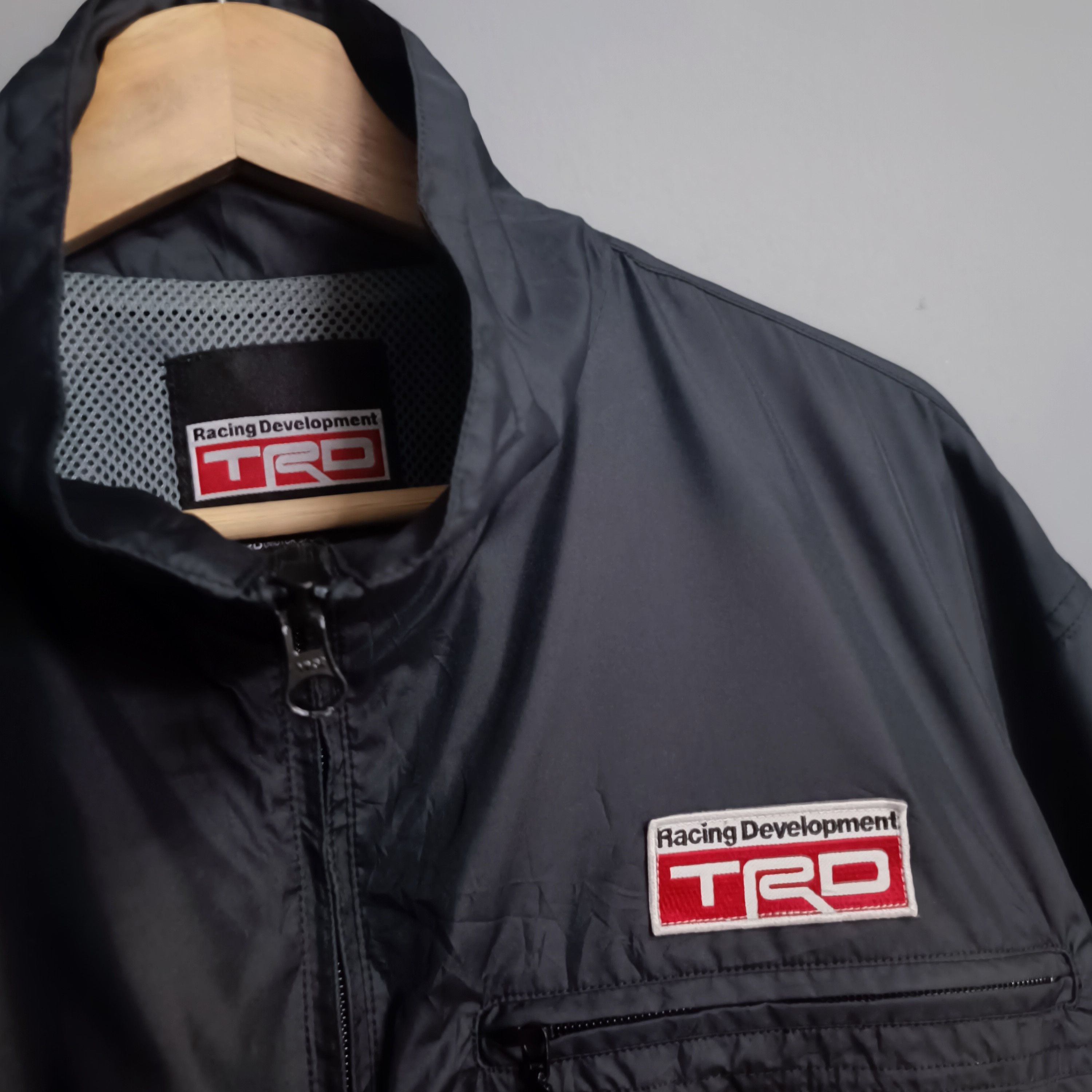 Gear for Sports × Vintage Vintage Toyota TRD Racing Windbreaker Jacket Size US L / EU 52-54 / 3 - 6 Thumbnail