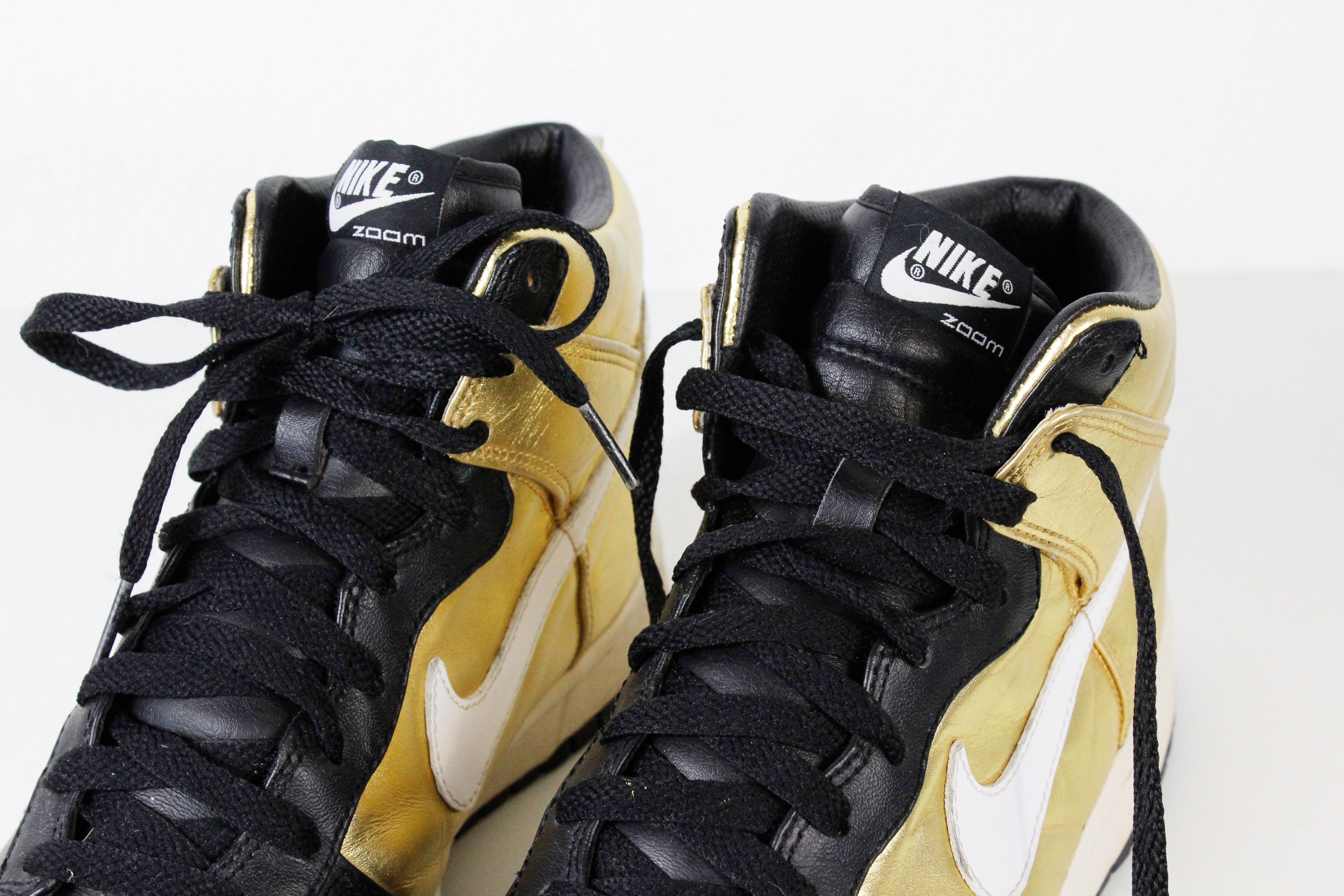 Nike Nike Dunk High Premium Metallic Gold Sneakers Shoes US9 Size US 9 / EU 42 - 12 Thumbnail
