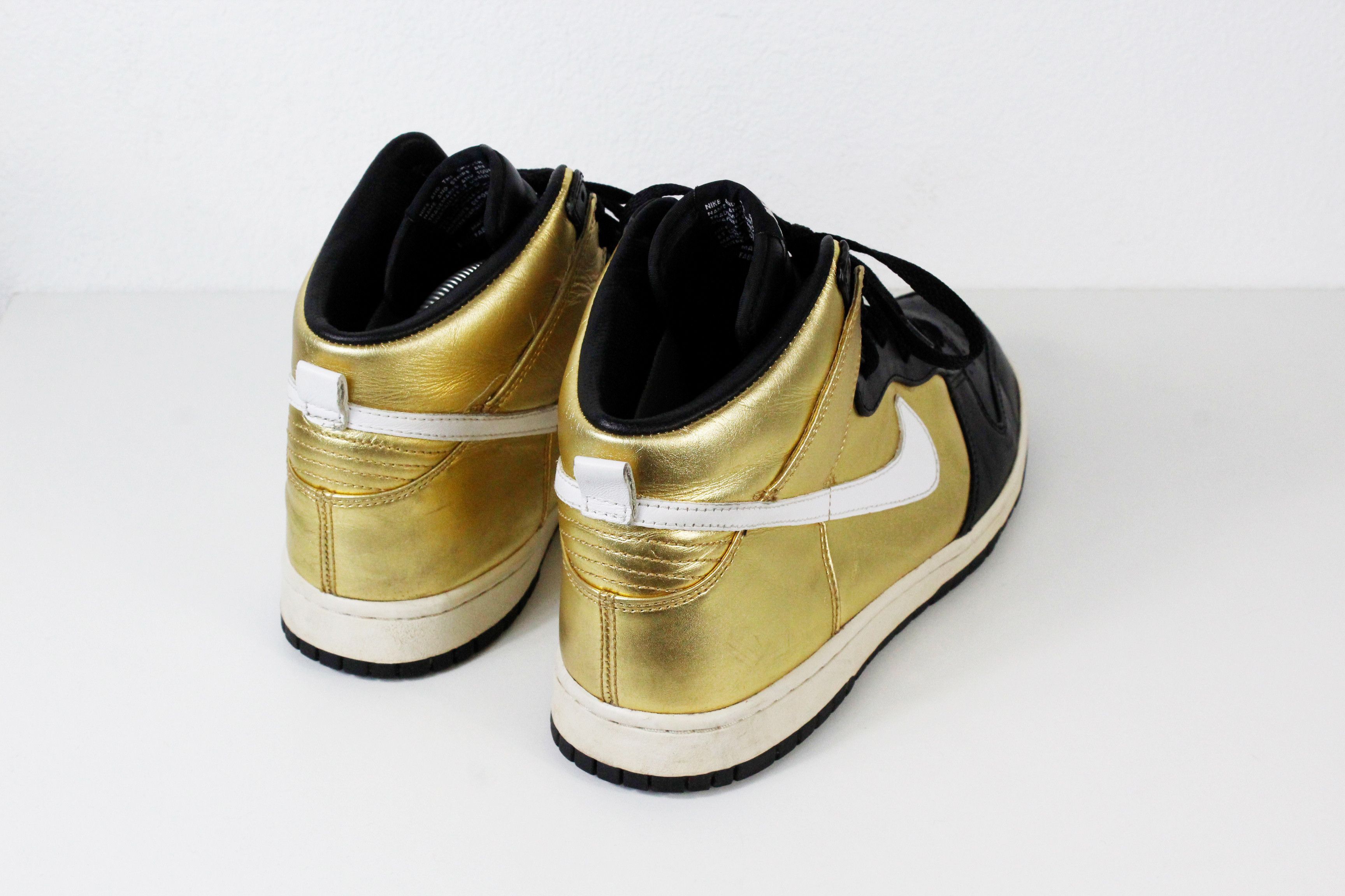 Nike Nike Dunk High Premium Metallic Gold Sneakers Shoes US9 Size US 9 / EU 42 - 4 Thumbnail