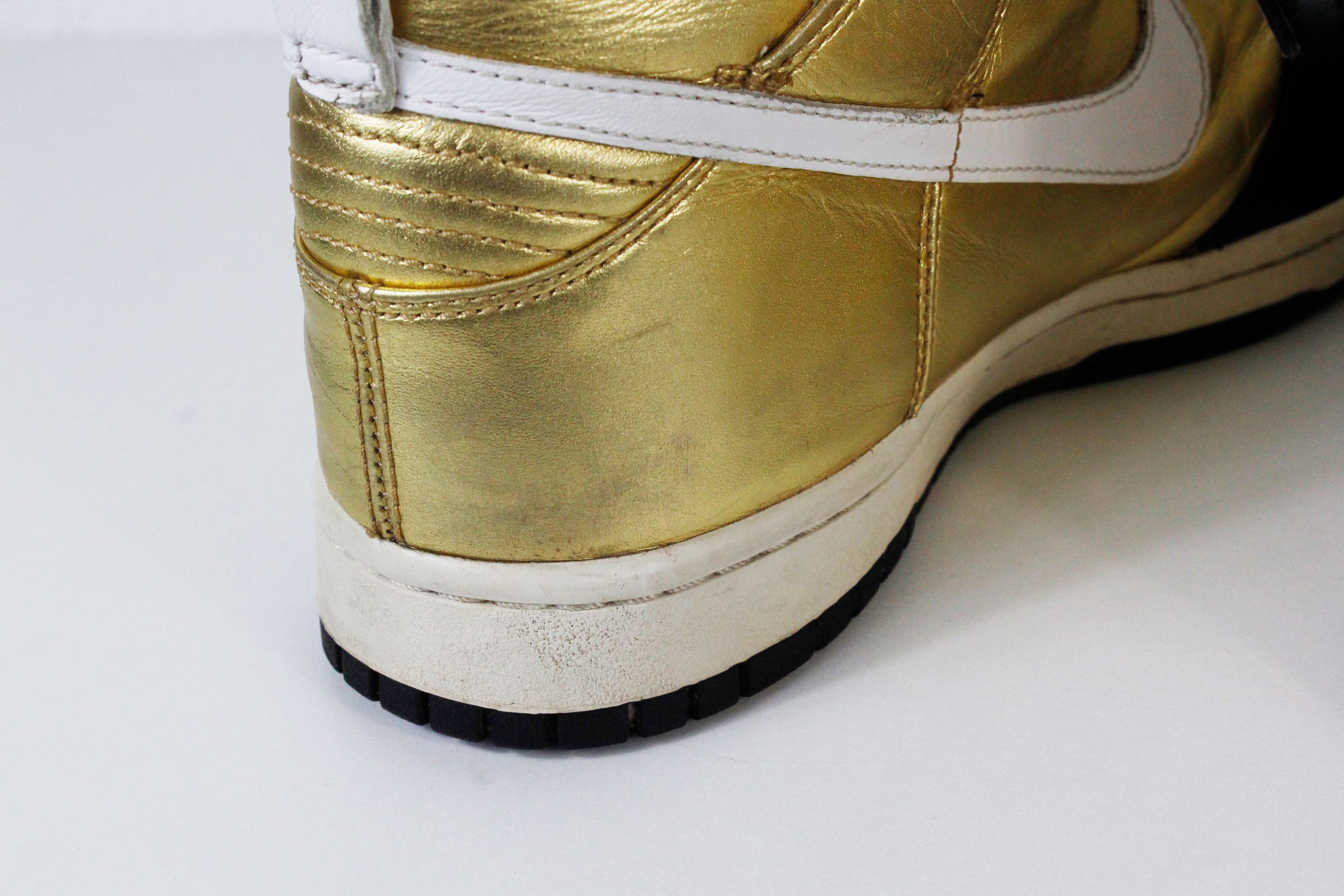 Nike Nike Dunk High Premium Metallic Gold Sneakers Shoes US9 Size US 9 / EU 42 - 7 Thumbnail