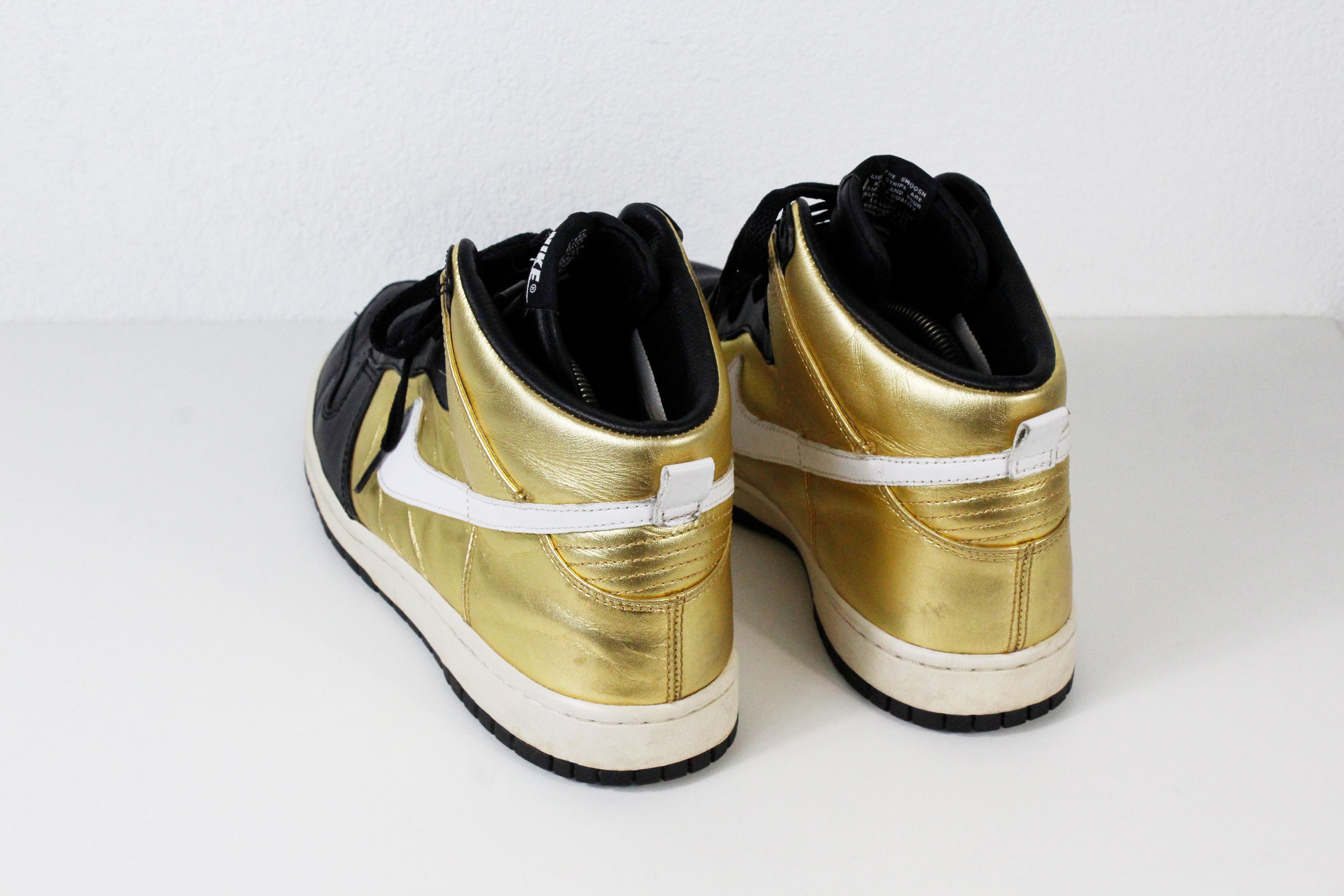 Nike Nike Dunk High Premium Metallic Gold Sneakers Shoes US9 Size US 9 / EU 42 - 5 Thumbnail