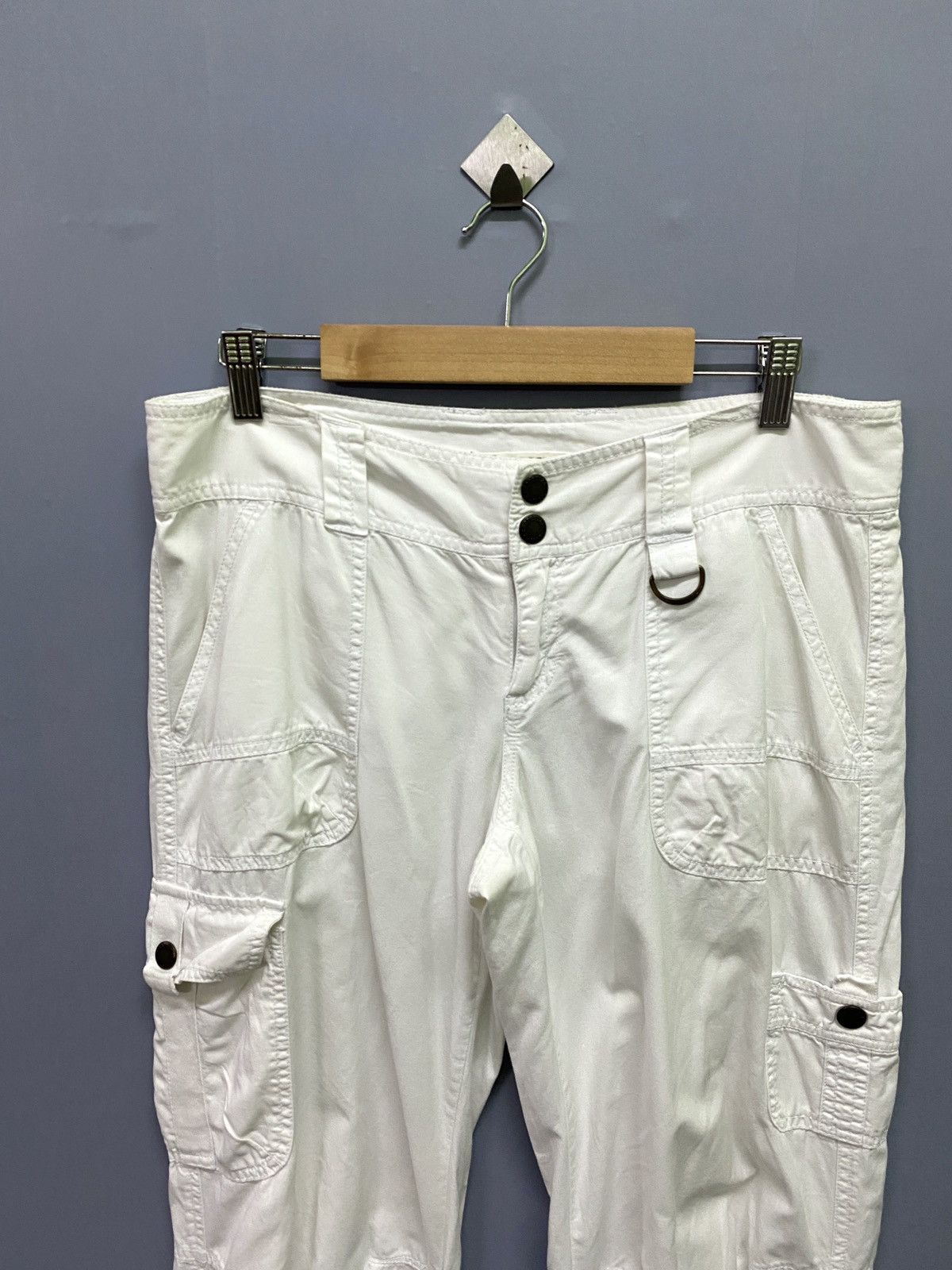 Aeropostale Cargo AEROPOSTALE 8 Pocket Parachute White Pants Size US 32 / EU 48 - 3 Thumbnail
