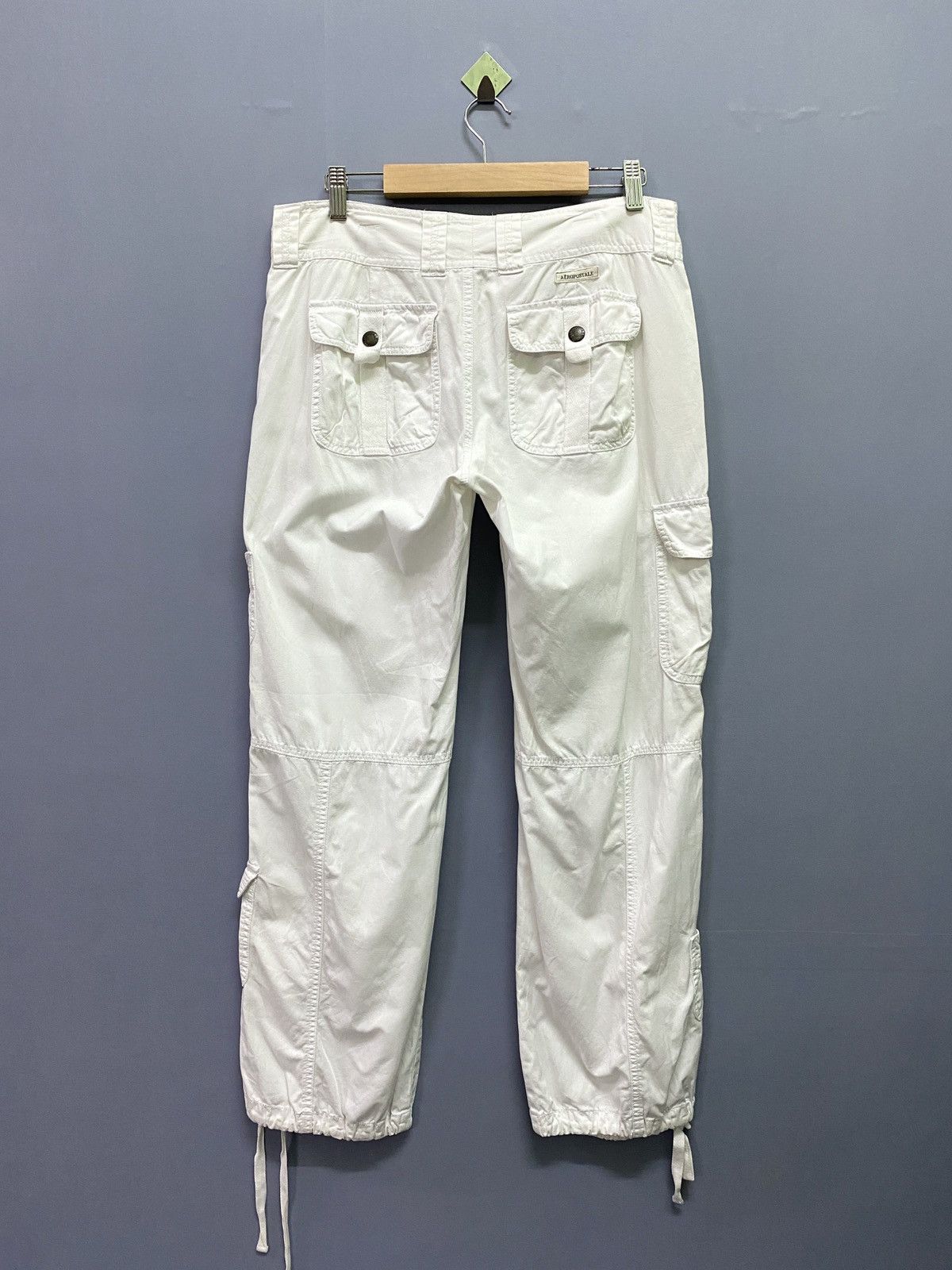 Cargo AEROPOSTALE Pocket Parachute White Pants