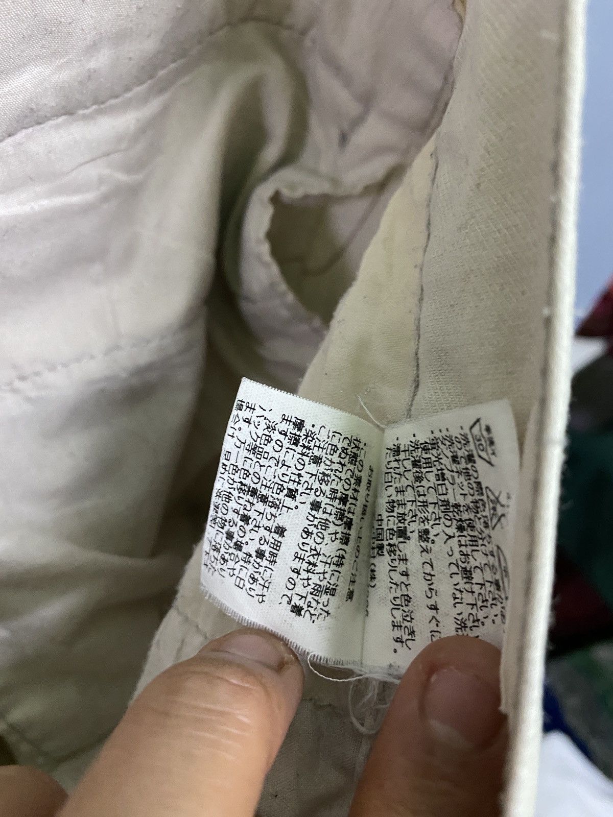In The Attic Cargo IN THE ATTIC Multipocket Distressed Curve Leg Pants Size US 33 - 25 Thumbnail