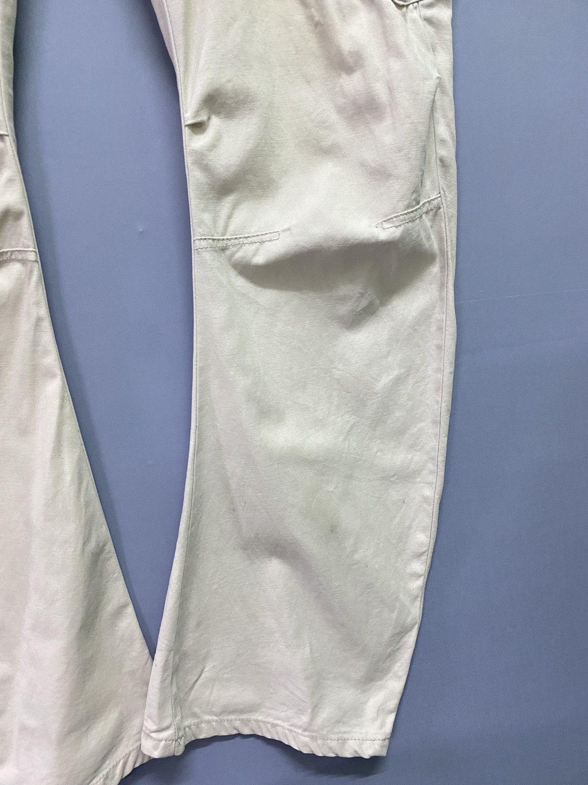In The Attic Cargo IN THE ATTIC Multipocket Distressed Curve Leg Pants Size US 33 - 10 Thumbnail