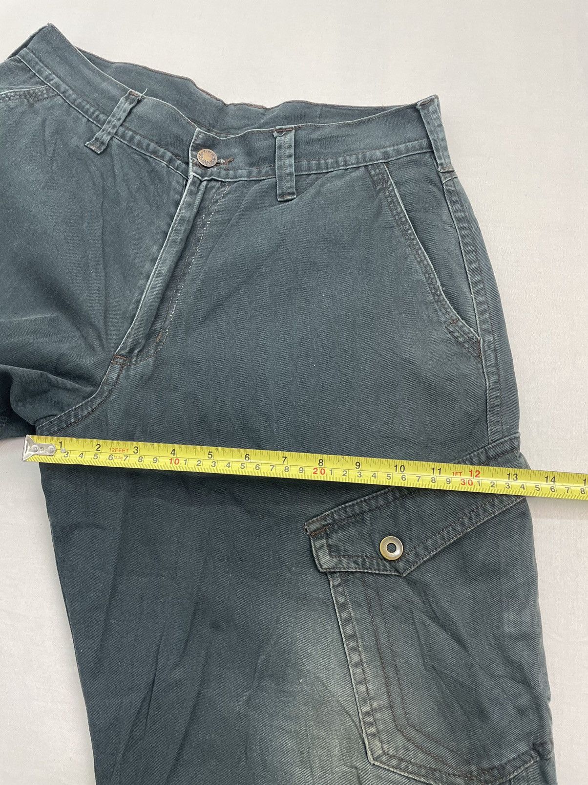 Japanese Brand High Voltage Cargo pants Size US 31 - 17 Thumbnail
