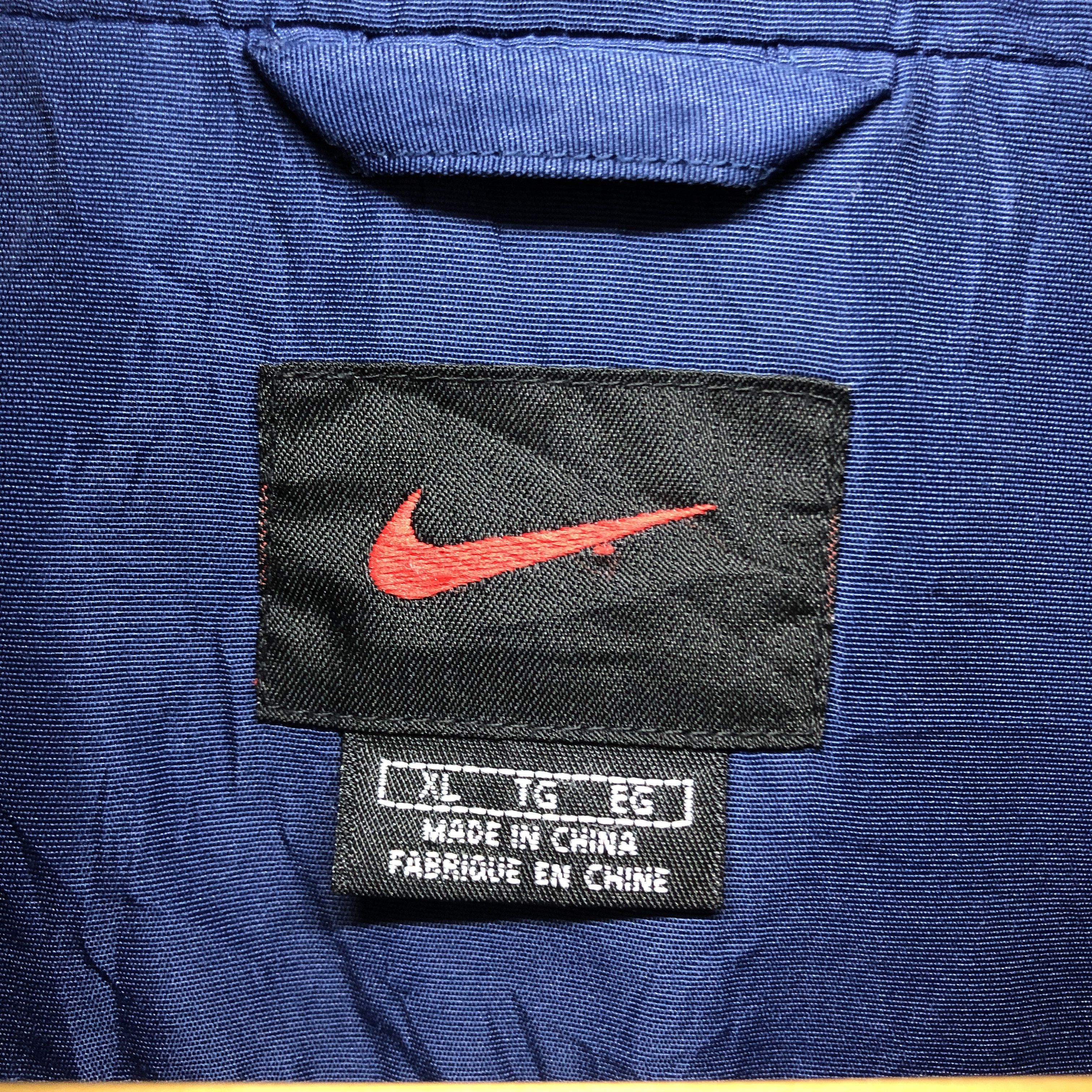 Nike 90s Vintage NIKE BLACK LABEL Nylon Jacket W/Hoodie #0437/S Size US XL / EU 56 / 4 - 8 Thumbnail
